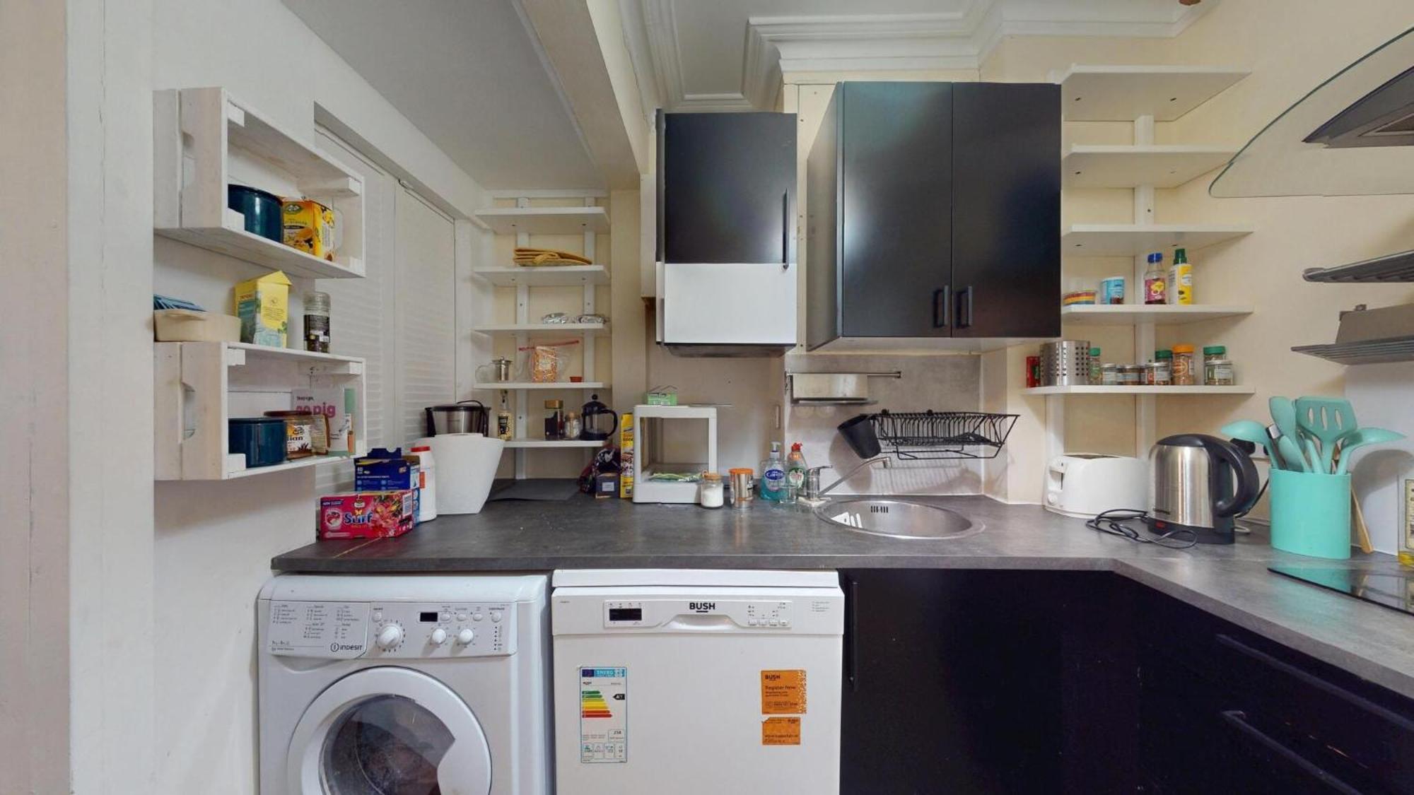 Spacious One-bedroom Flat In Westminster Near Embankment, London