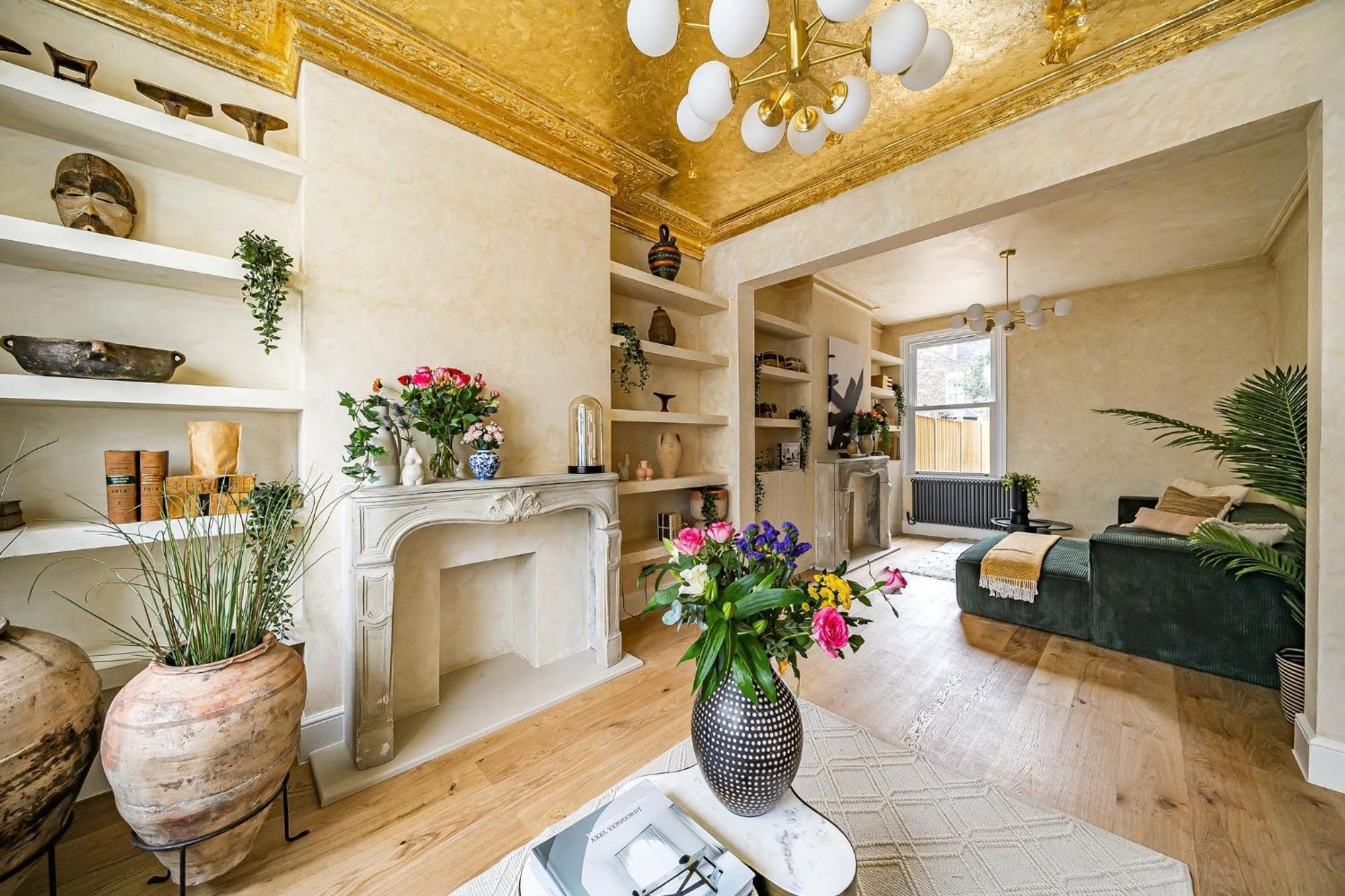 Lavish Maida Vale Townhouse Sleeps Up To 8 With Patio & Office - Open To Short & Long Term Lets Ferienhaus