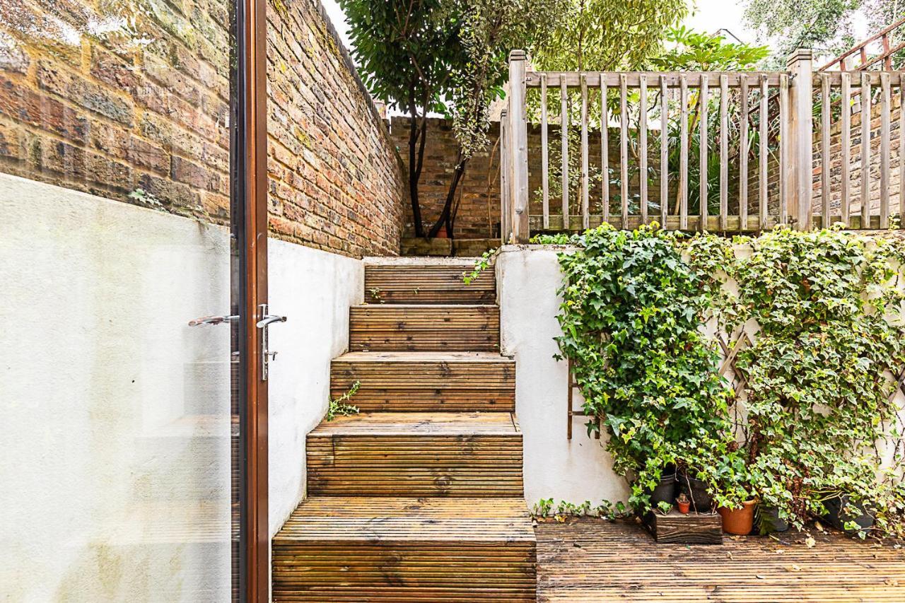 Chic 4-bed House, Camden, Londres