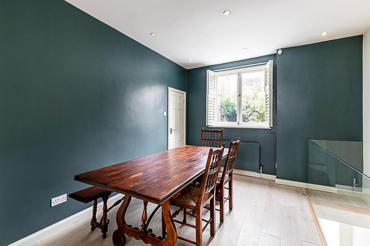 Chic 4-bed House, Camden, Hébergement de vacances *