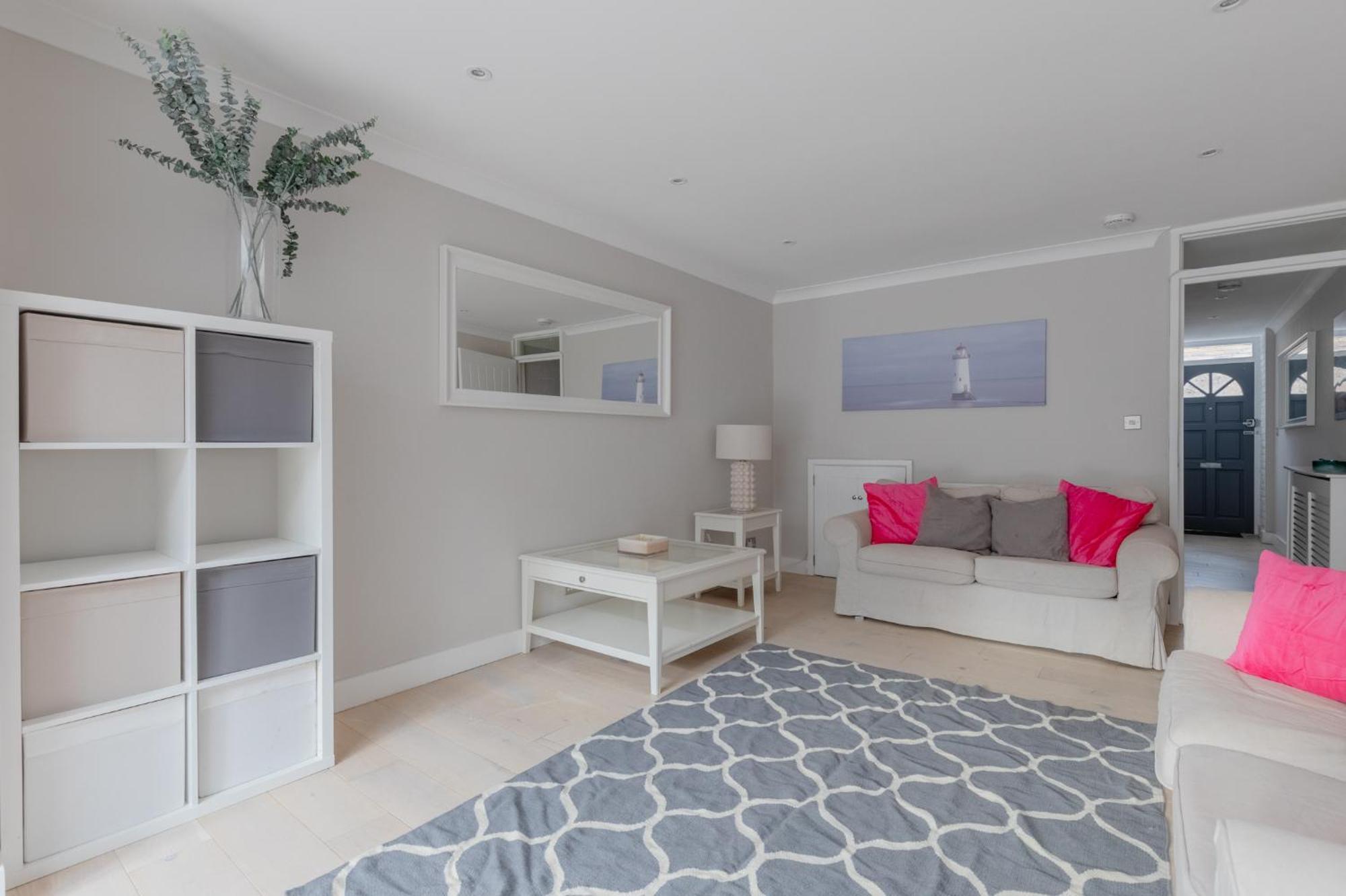 Hébergement de vacances Charming 4bd 6 Mins From Nine Elms Station