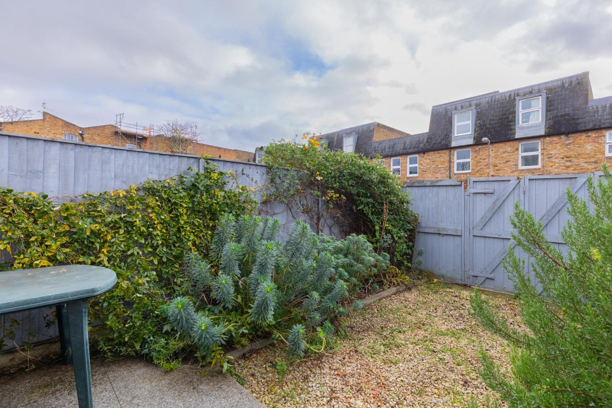 Charming 4bd 6 Mins From Nine Elms Station Hébergement de vacances