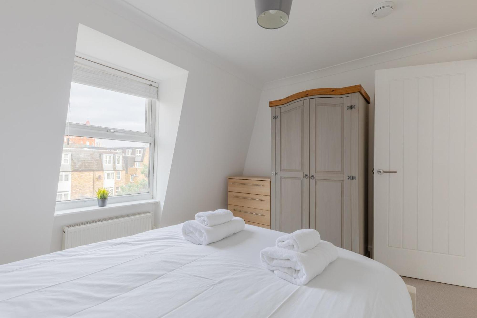 Hébergement de vacances Charming 4bd 6 Mins From Nine Elms Station