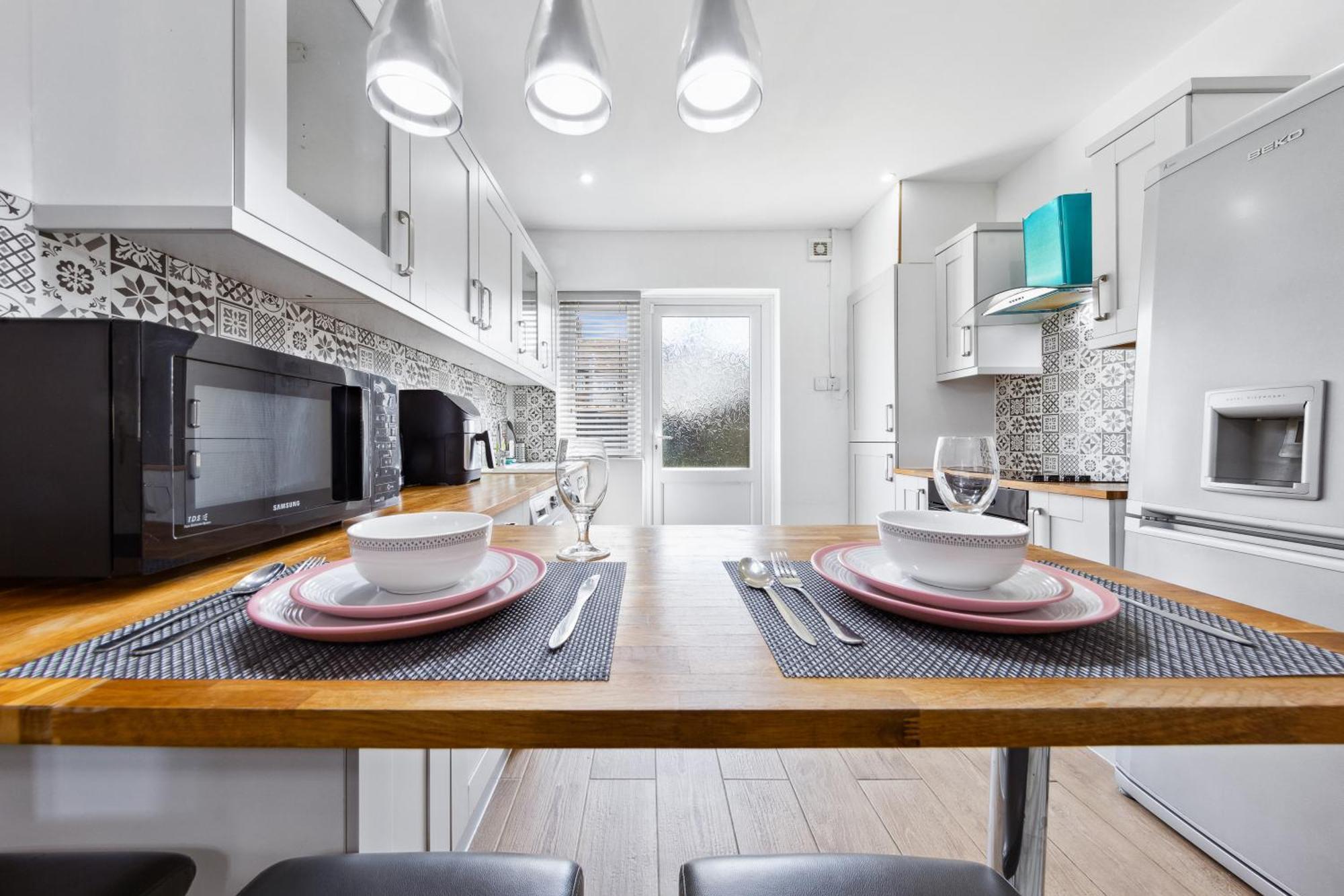 Apartamento Bromley Serviced - Beckenham Place Park - - 2 Bed House - Free Parking - 2 Beds 1 Sofabed