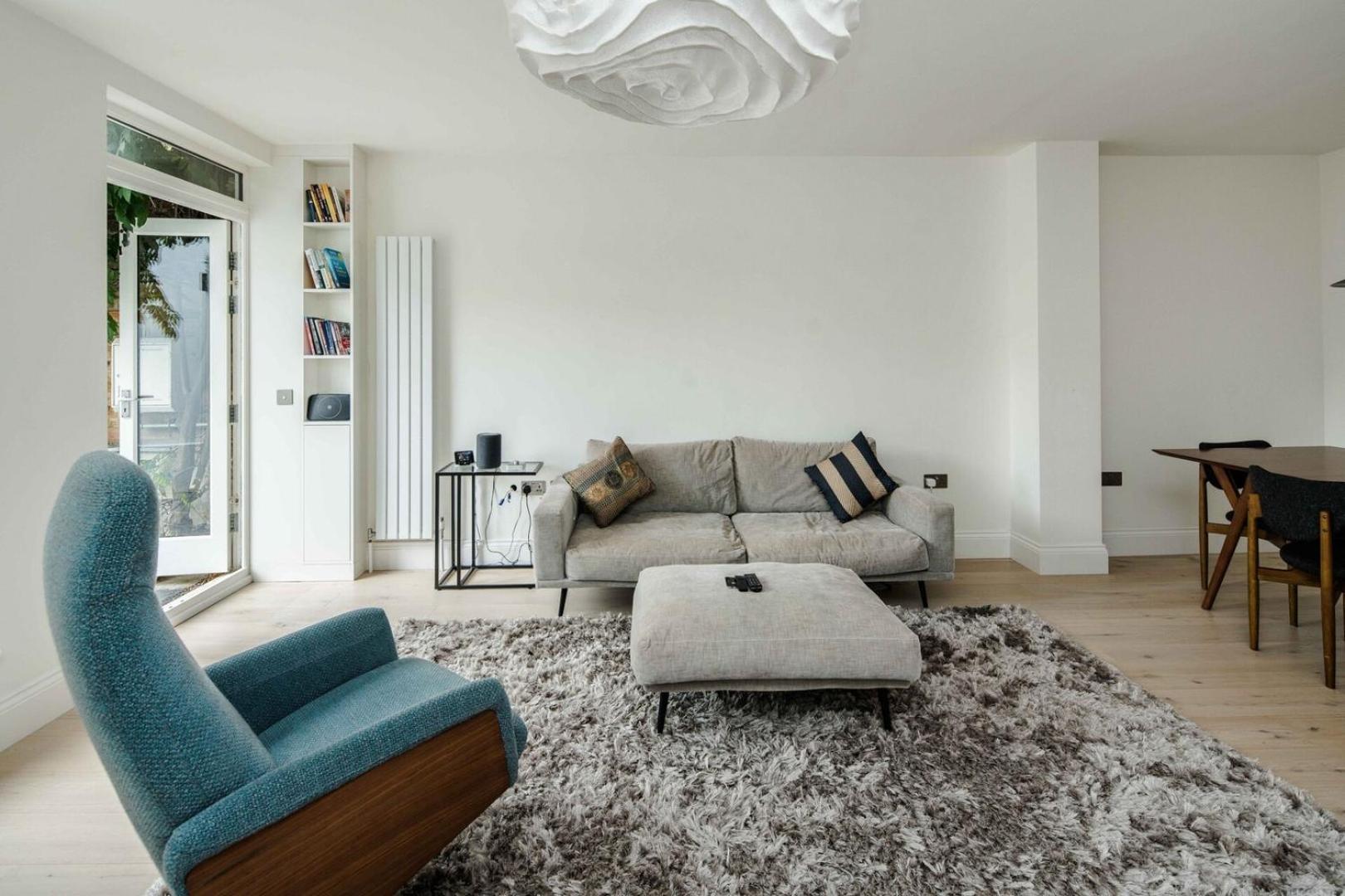 Stylish 2 Bedroom / 2 Bath In Notting Hill Apartamento