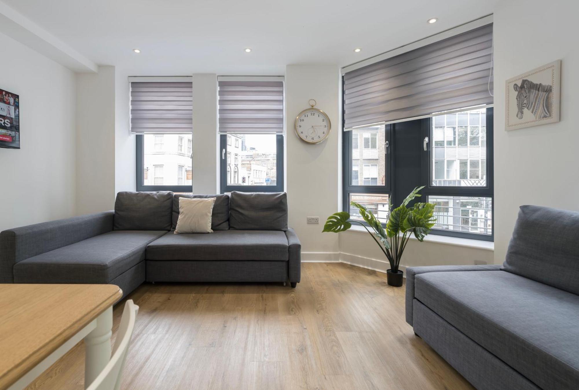 Stylish Modern By Aldgate East Station 2 Apartment *