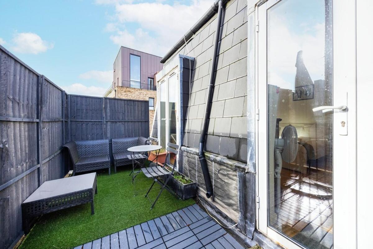 Near Kings Cross,2bd Private Balcony, Easy Grocery Appartement *