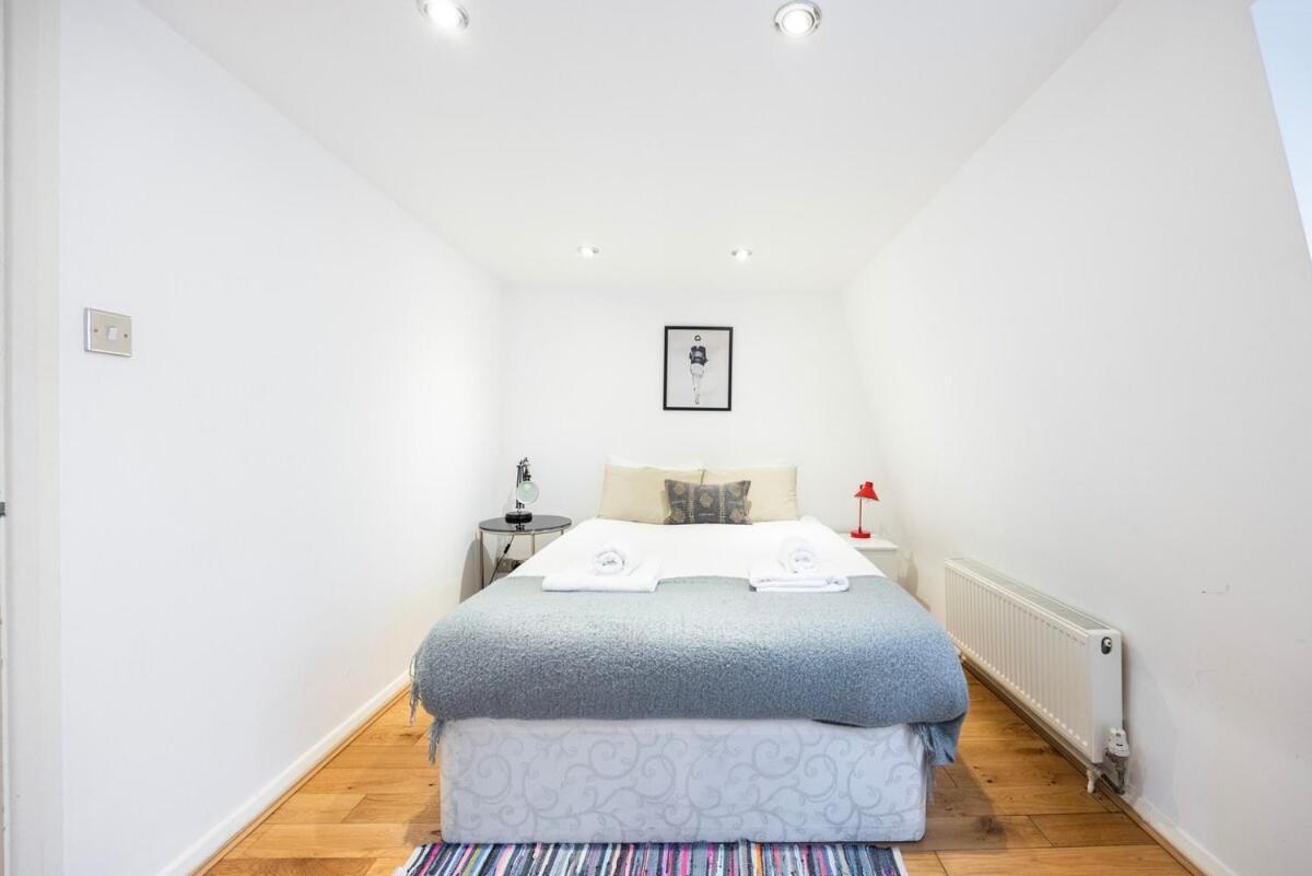 Appartement Near Kings Cross,2bd Private Balcony, Easy Grocery *
