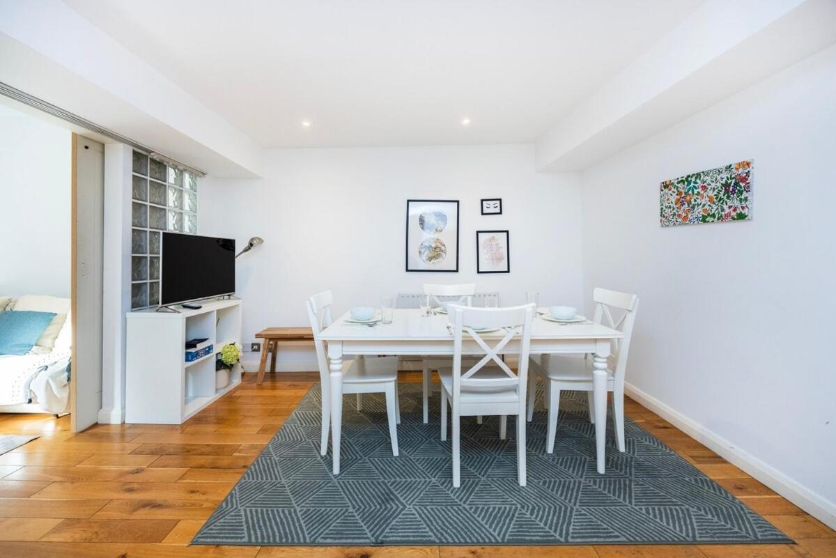 Near Kings Cross,2bd Private Balcony, Easy Grocery Londres