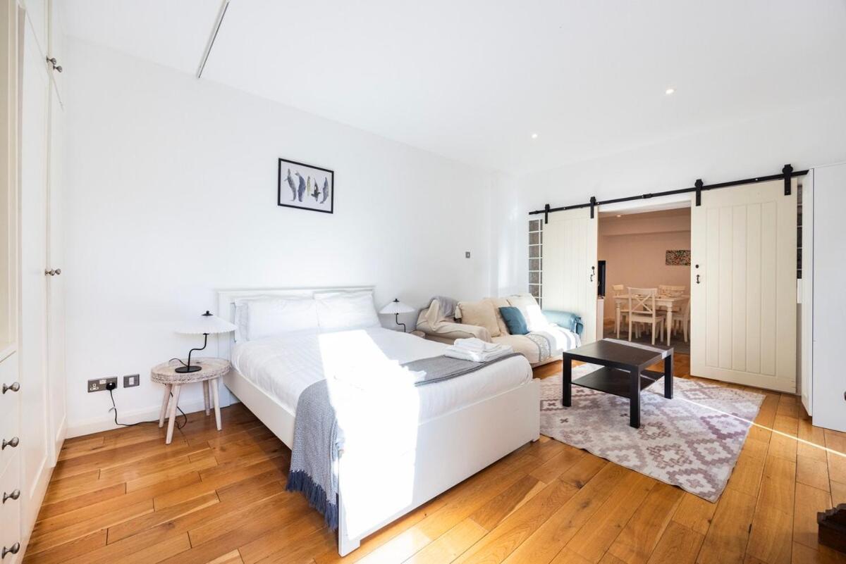 Near Kings Cross,2bd Private Balcony, Easy Grocery * Londres
