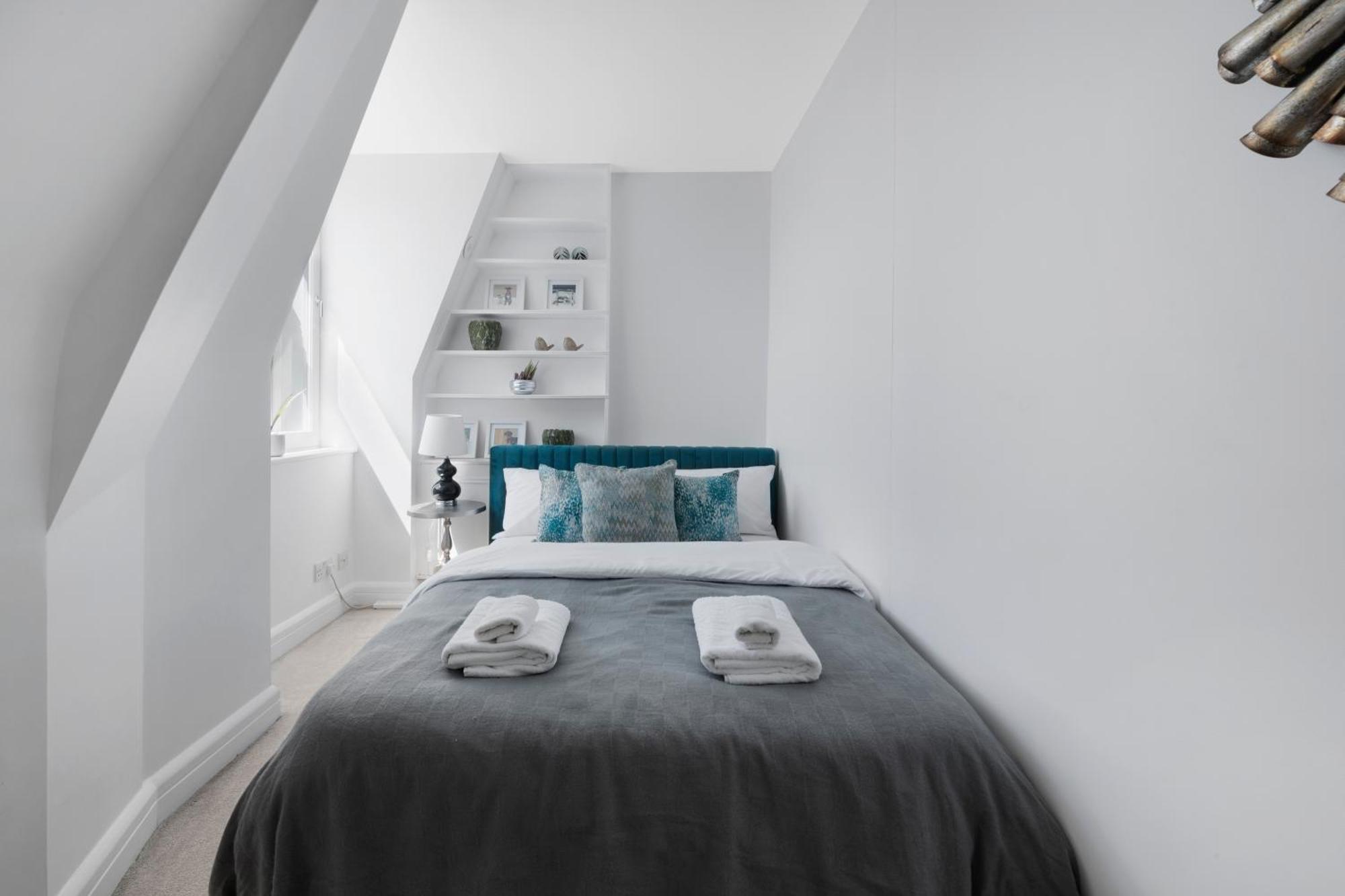 Appartement 3 Bedroom Penthouse With Roof Terrace In Covent Garden Londres