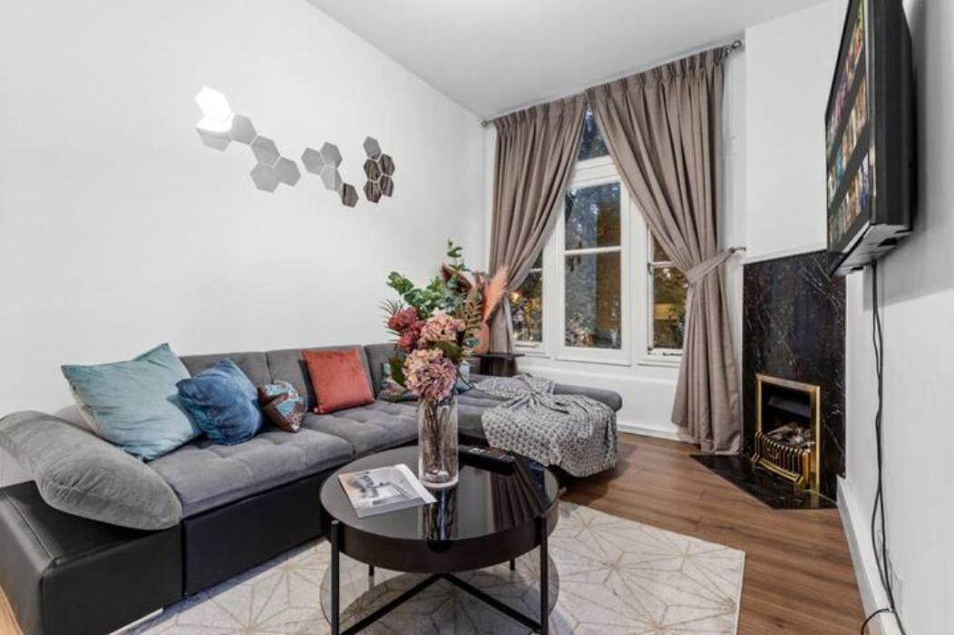 Majestic 2 Bedroom In Knightsbridge Kb70 Appartement Londen
