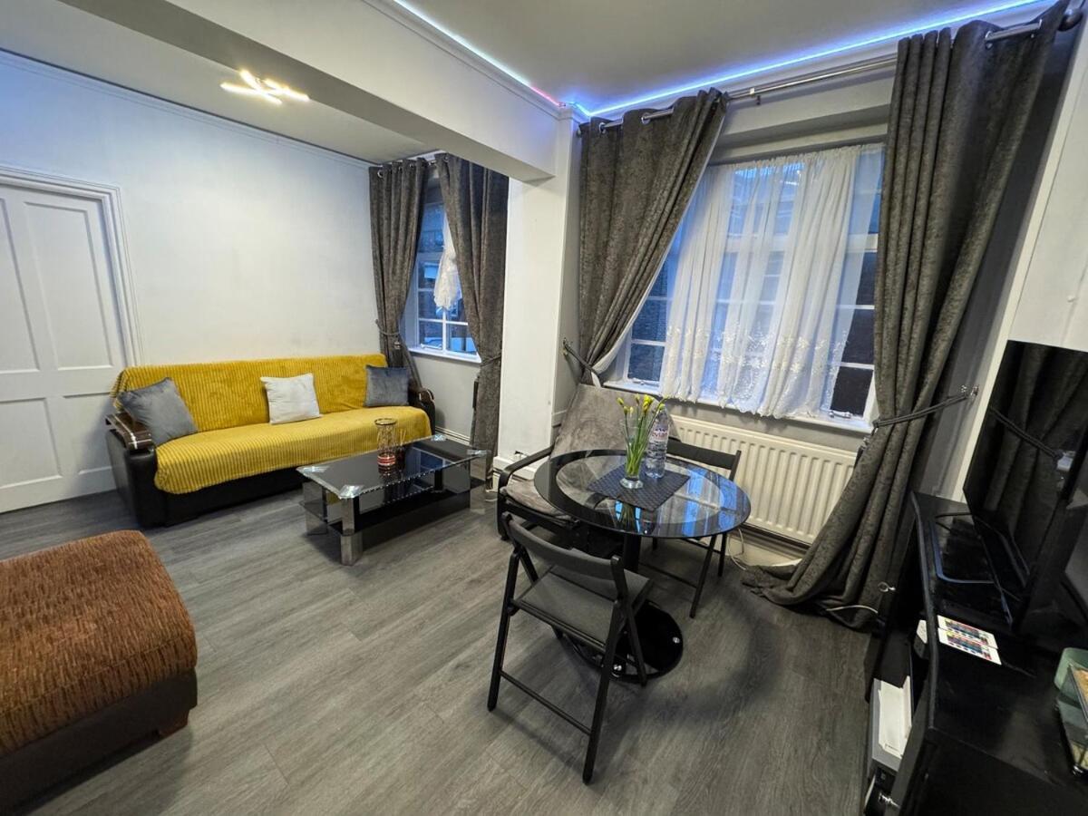 Hyde Park And Paddington 1 Bedroom Flat Appartement *