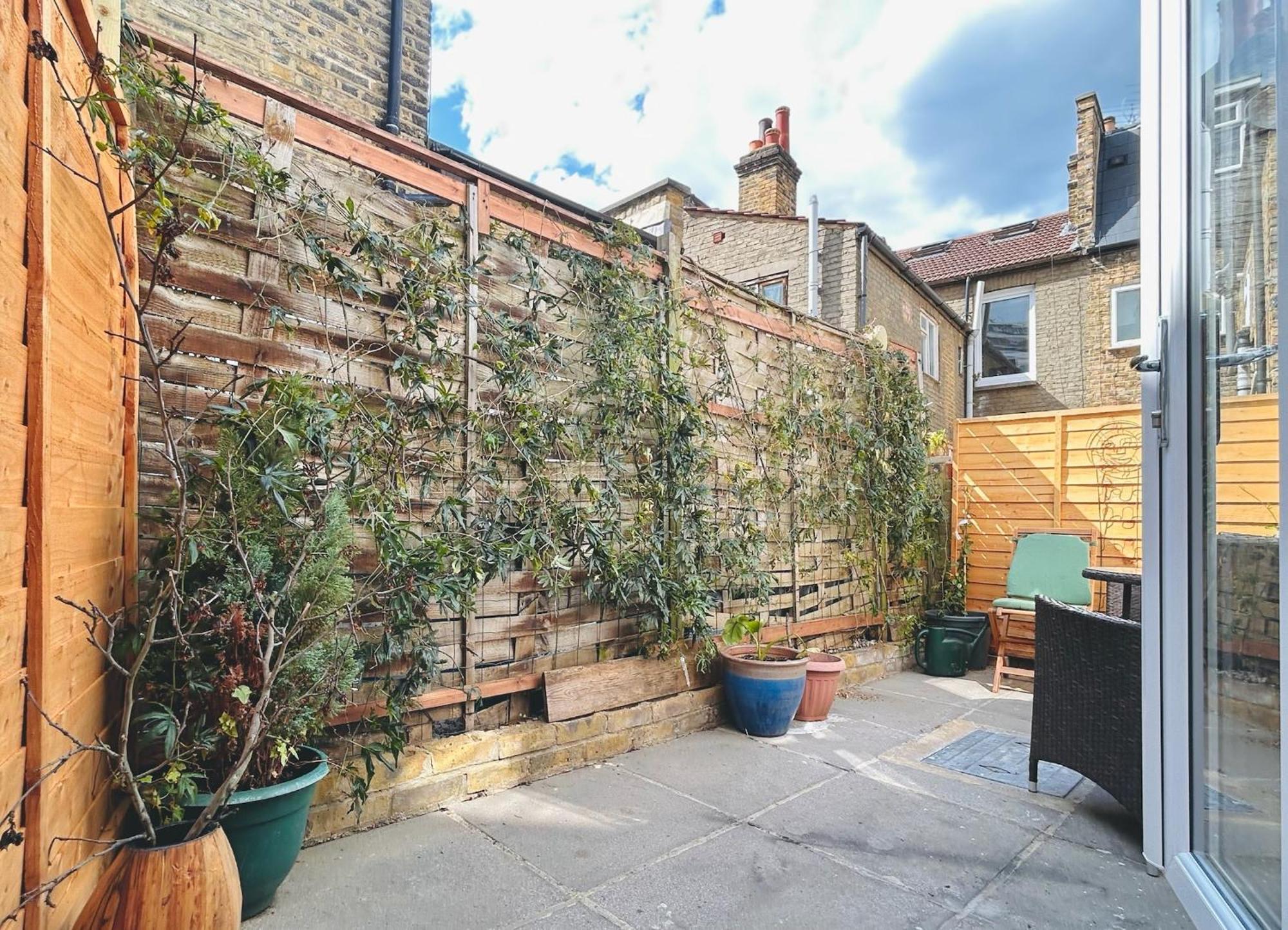 Courtyard Oasis Appartement *