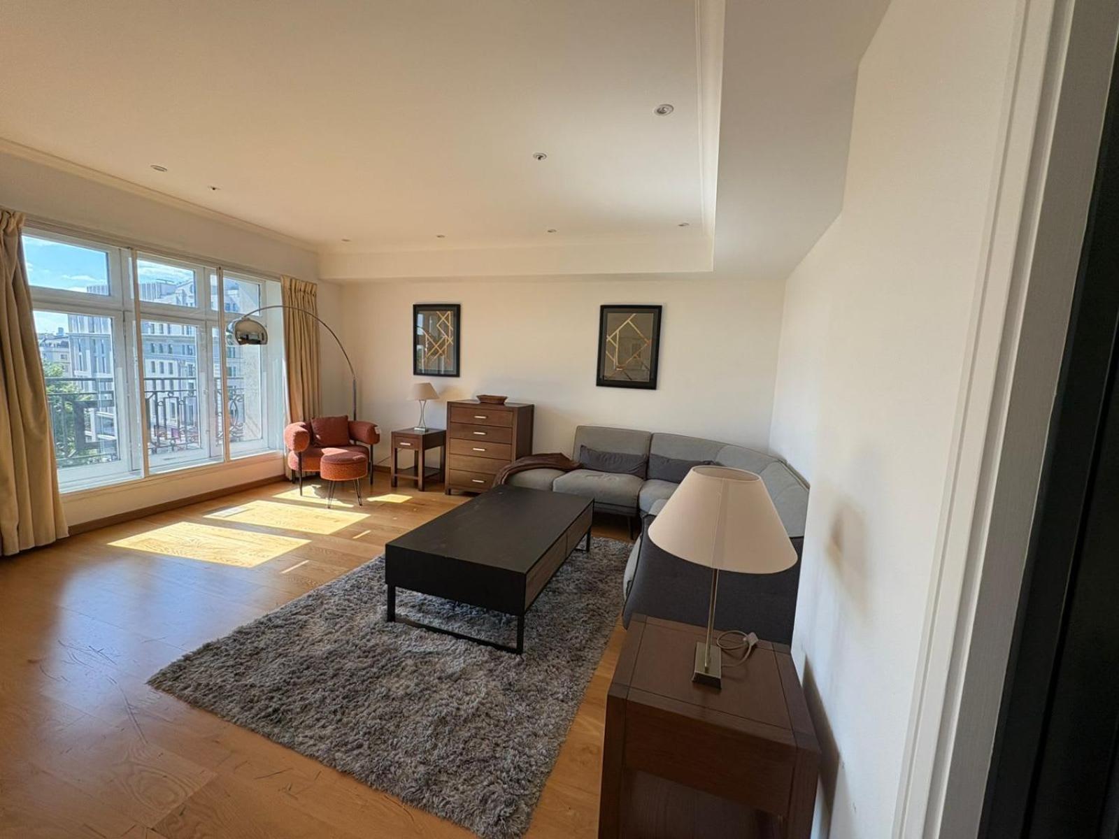 Apartment Estatesmen Park Lane Hyde Park London