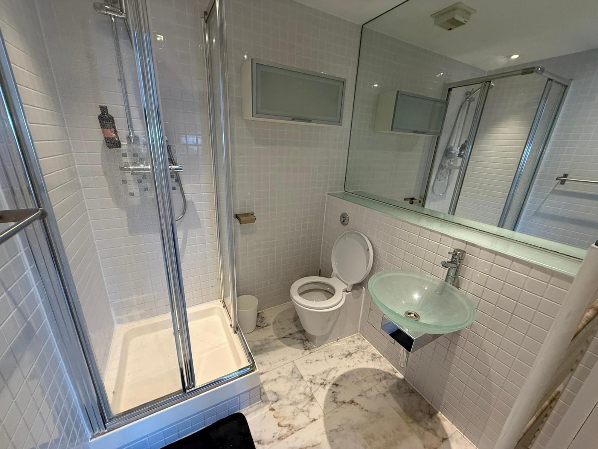 Hotel Entire Flat With 2x Bedrooms, 2x Bathrooms And A Big Living In The Olympic Park And Westfield At Stratford Londres