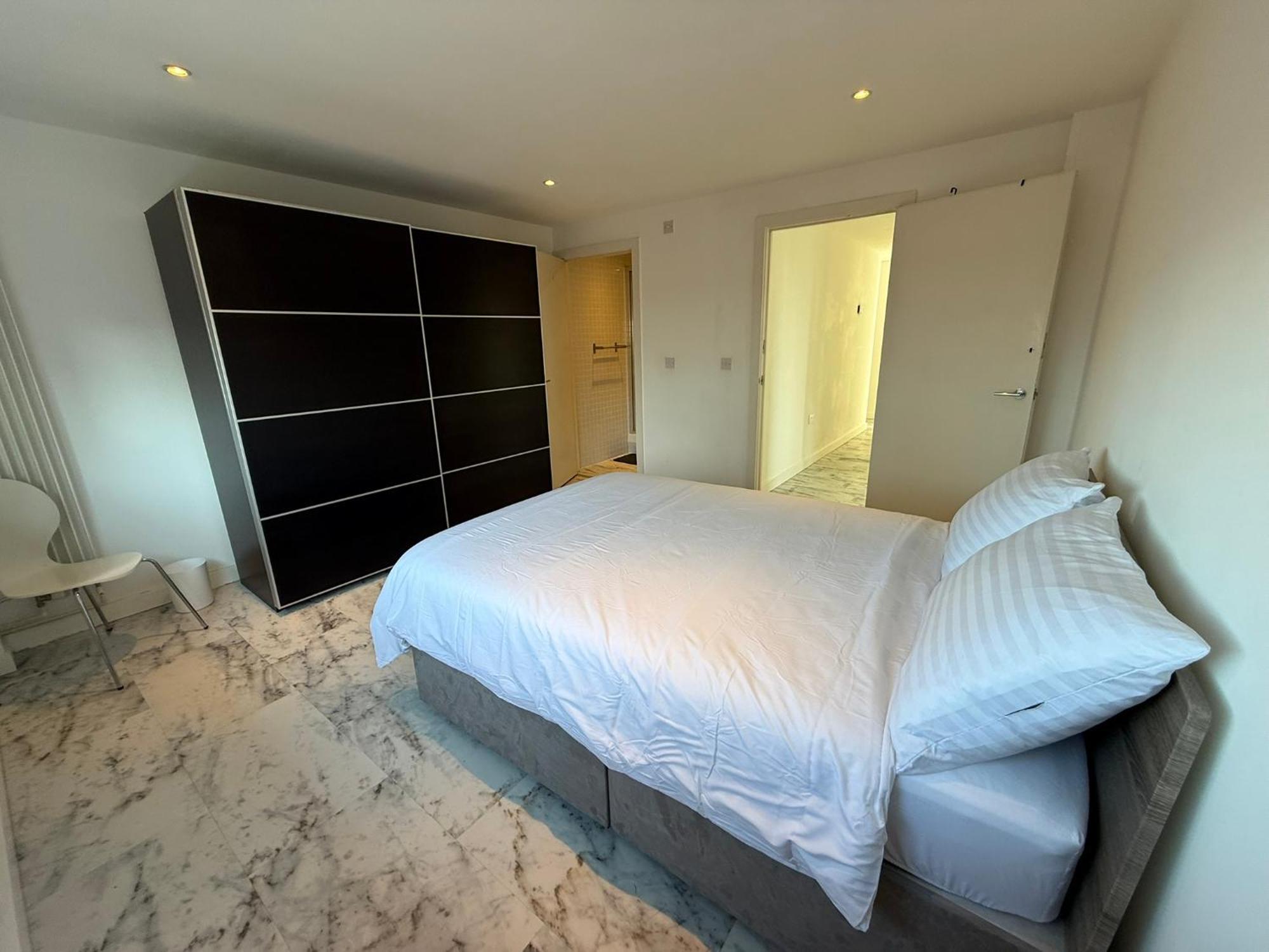 Entire Flat With 2x Bedrooms, 2x Bathrooms And A Big Living In The Olympic Park And Westfield At Stratford 5* Londres