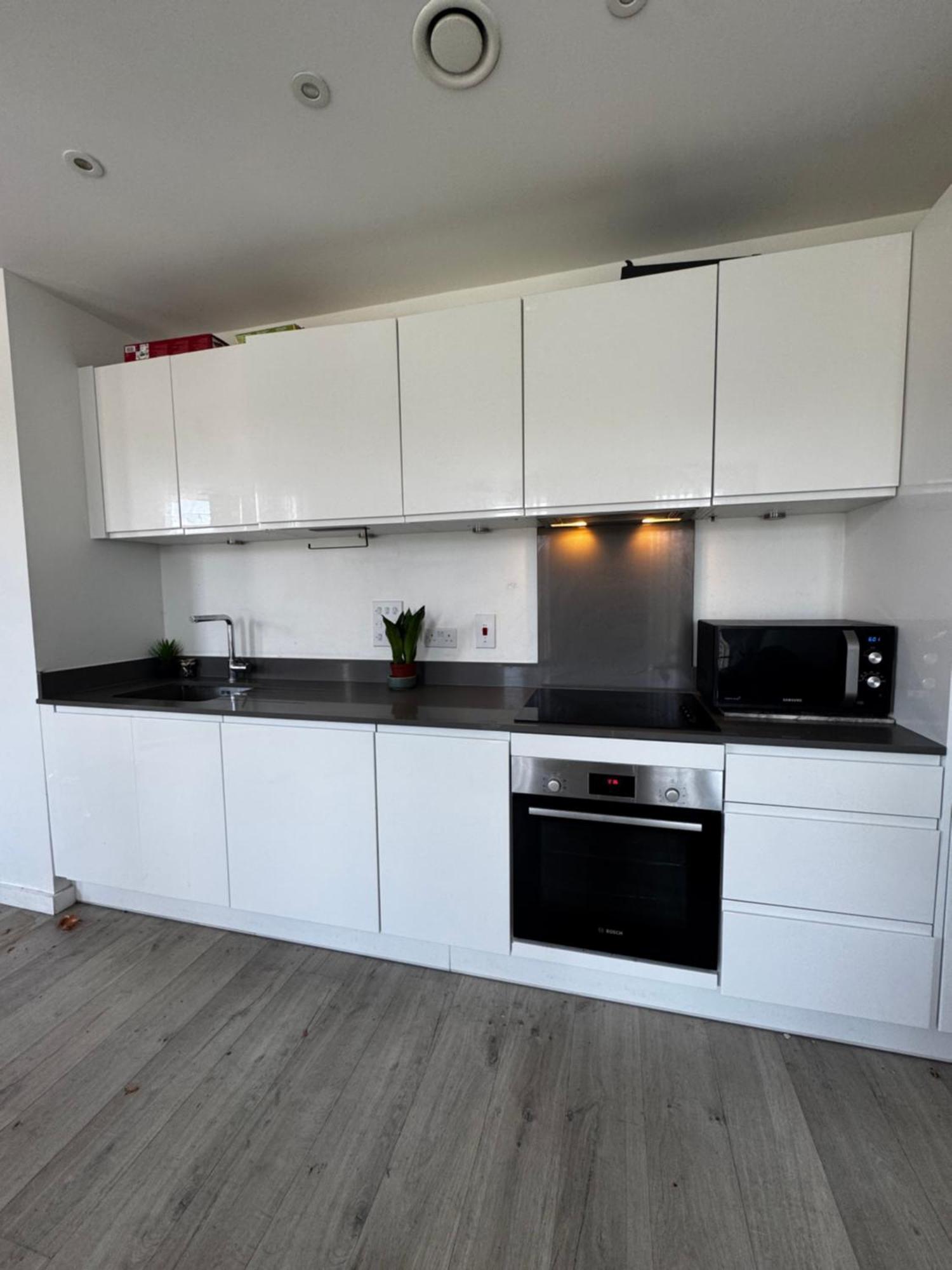 Apartamento Luxury Olive Haven 1bed, 1 Min To Dlr & *
