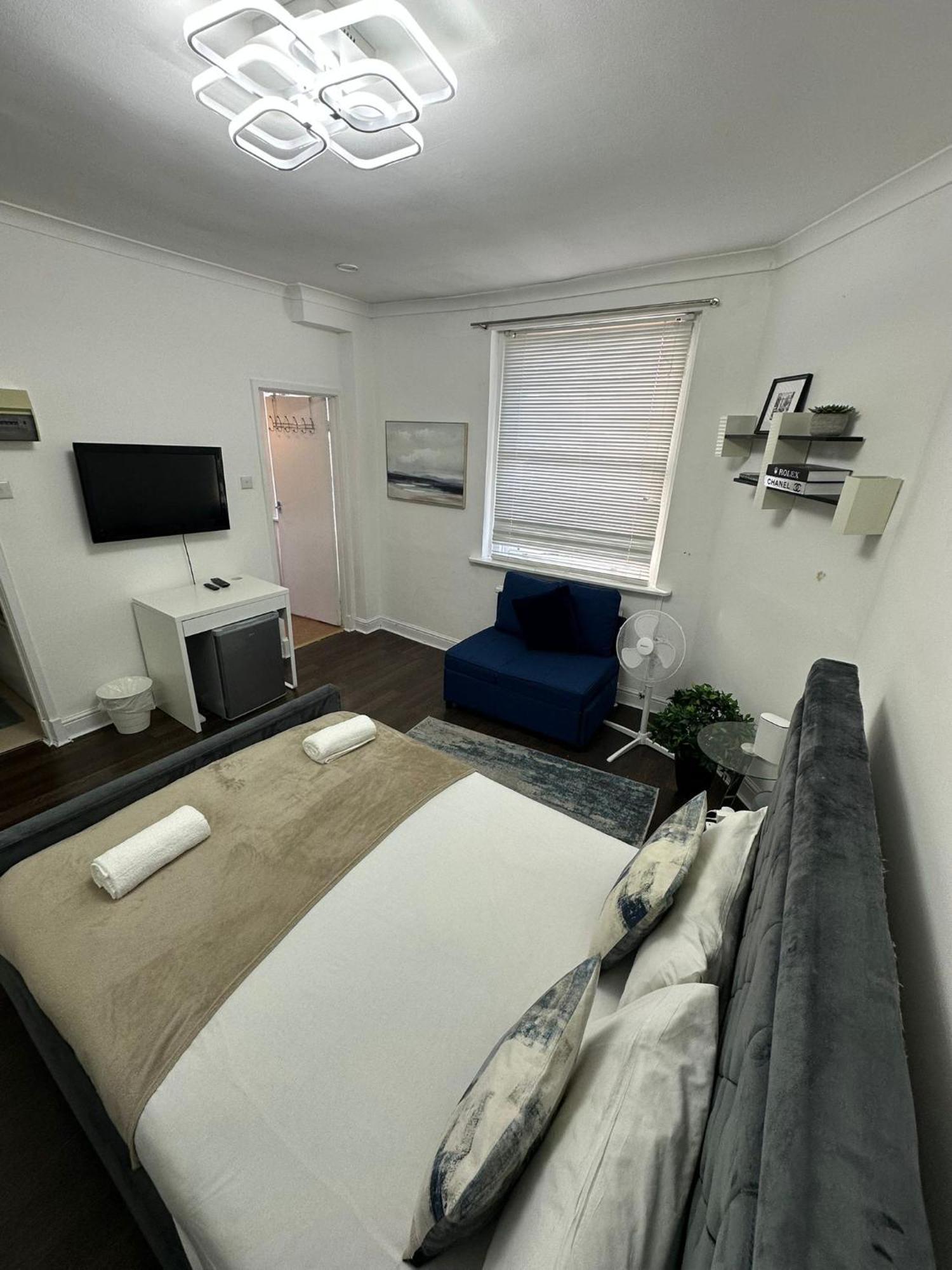 Cosy Near Hyde Park Apartamento *