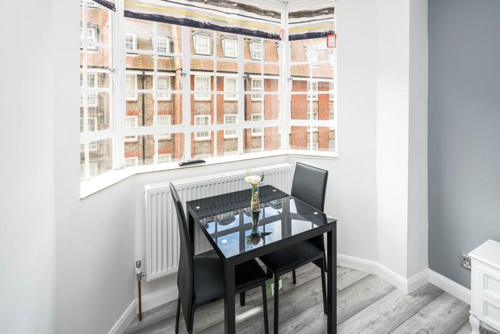New Sleek & Modern In The Heart Of Chelsea