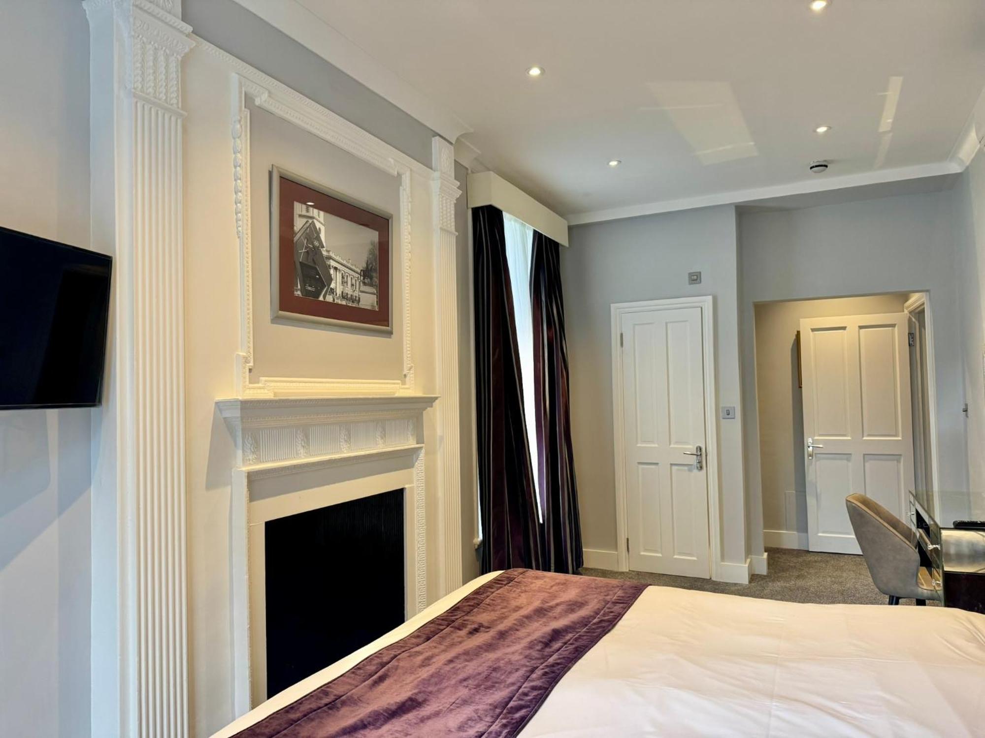 The Leonard Apartamento *
