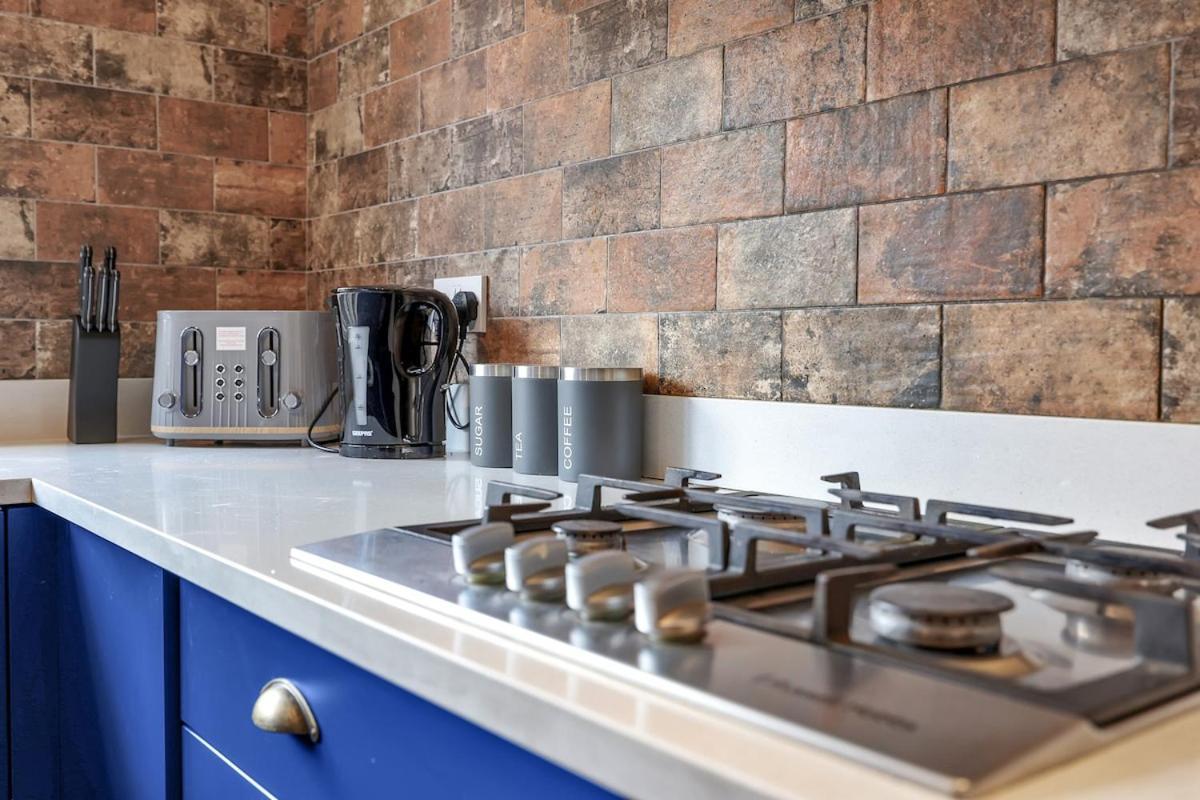 Large 4-bedroom House In Greenwich With Parking Appartement