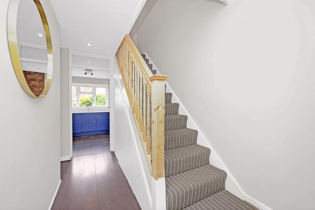 Large 4-bedroom House In Greenwich With Parking Appartement *