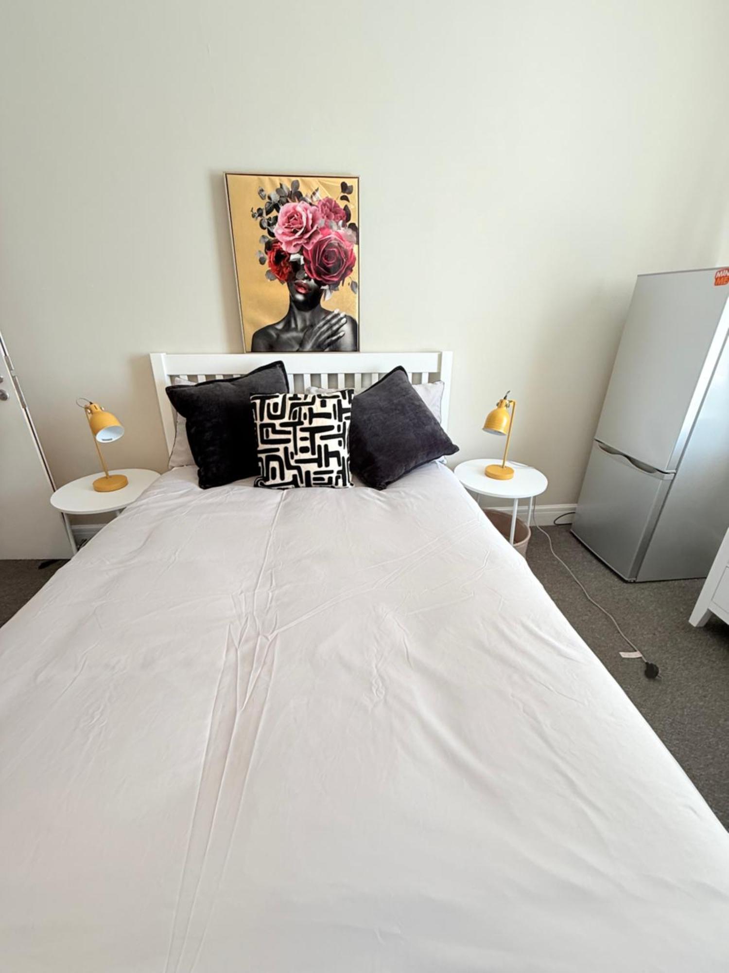Spacious 5-bedroom House Close To Station Casa de Férias