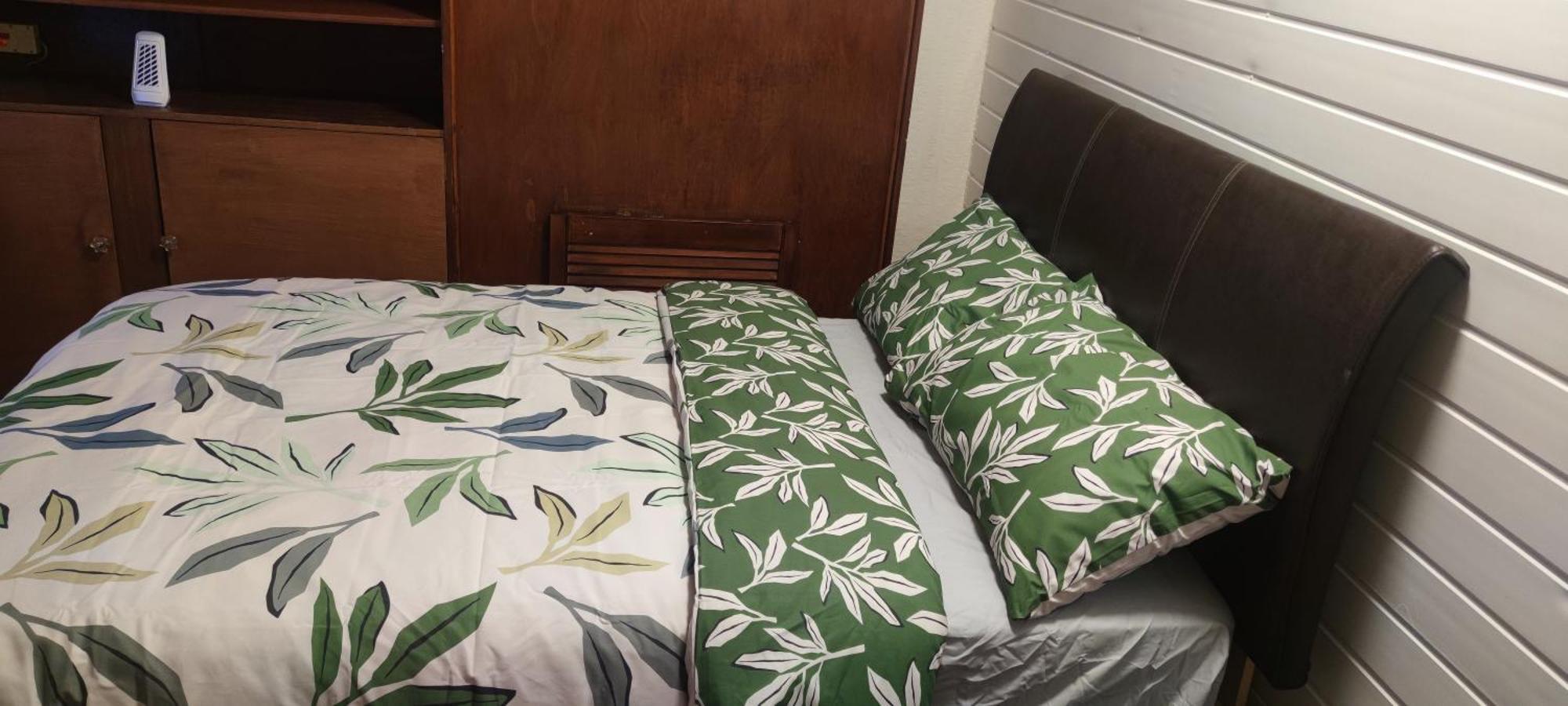 Well Furnished In Quarto em Acomodações Particulares Londres