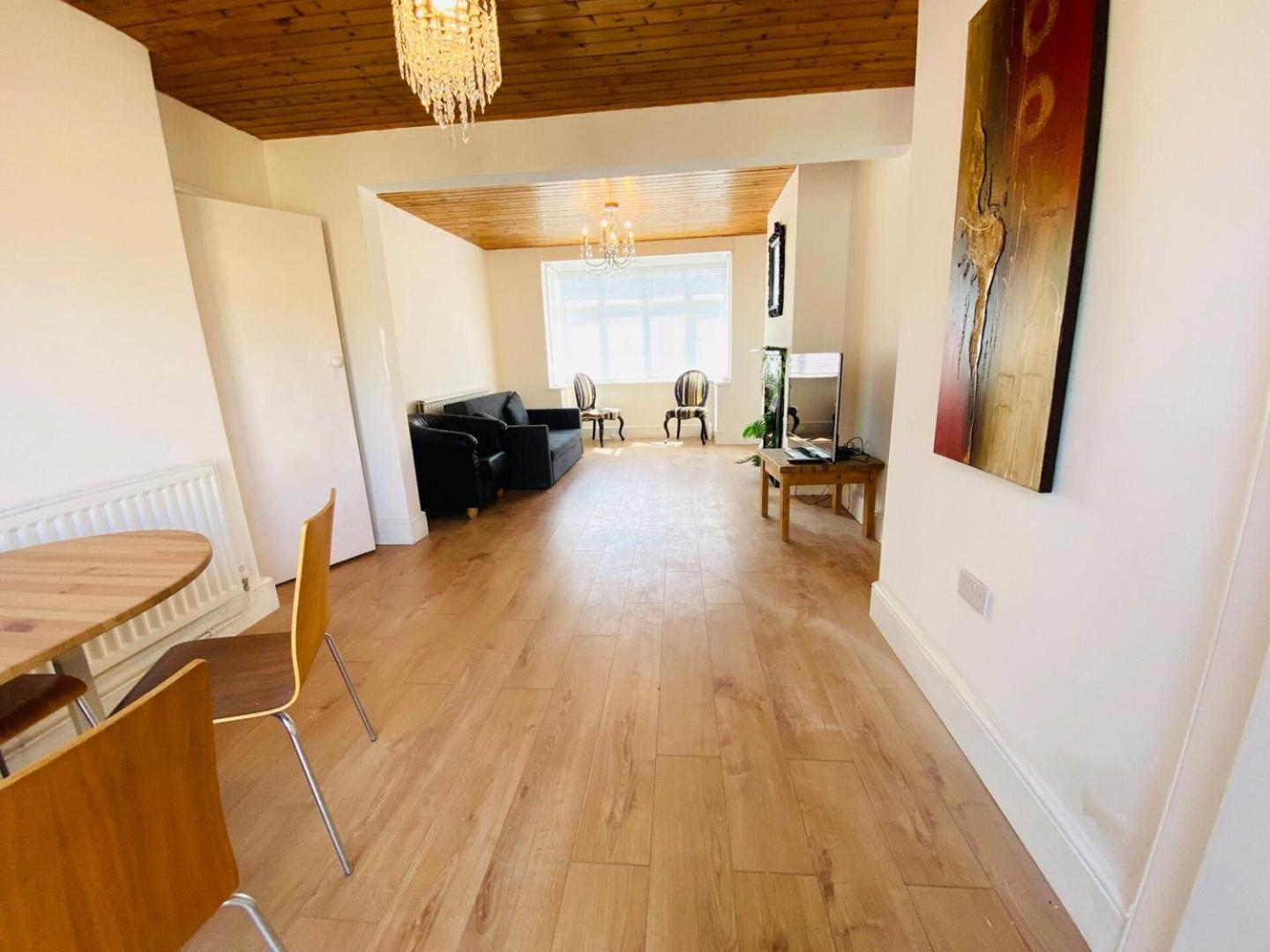 Cozy 3bd Retreat In Hébergement de vacances
