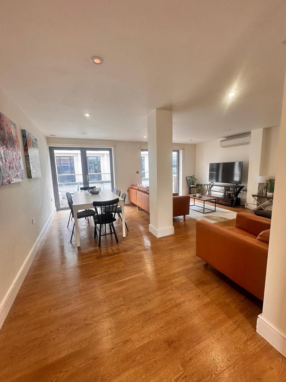 Appartement Spacious 3-bed 3-bath Luxury With Balcony Hyde Park