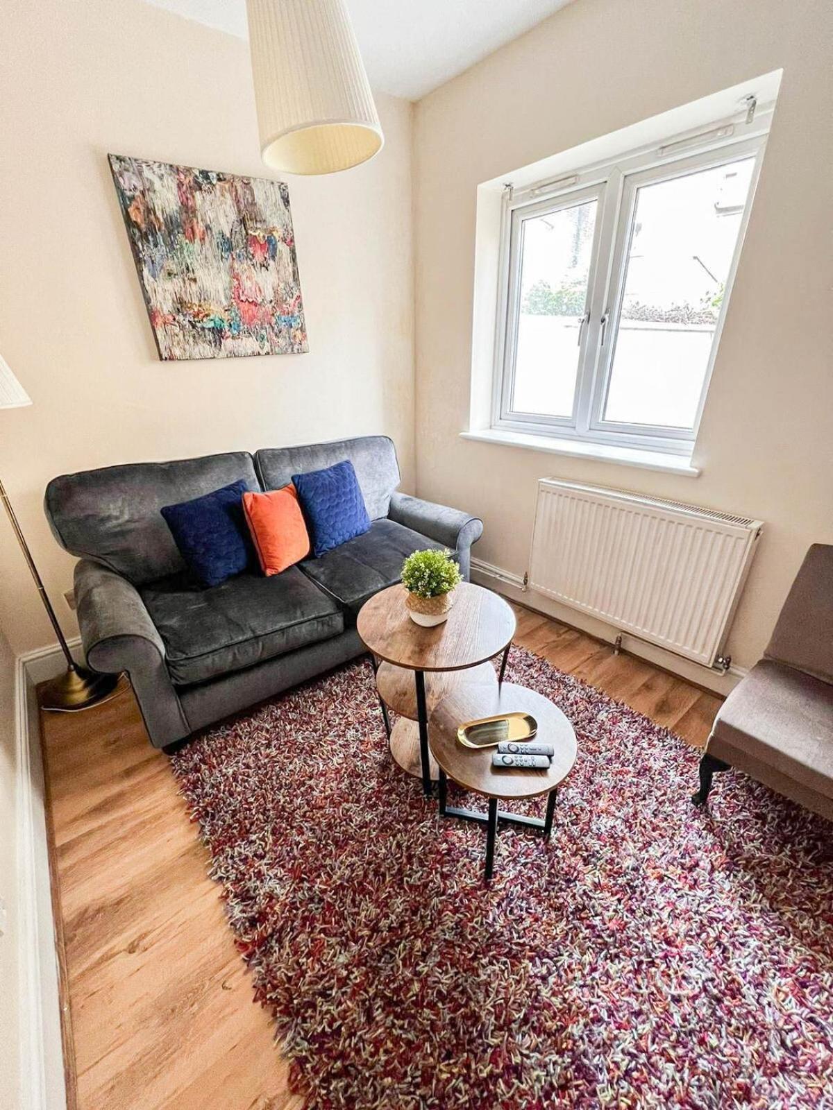 Appartement Lovely 1 Bedroom Flat In West Kensington London, Shepherd's Bush Londen