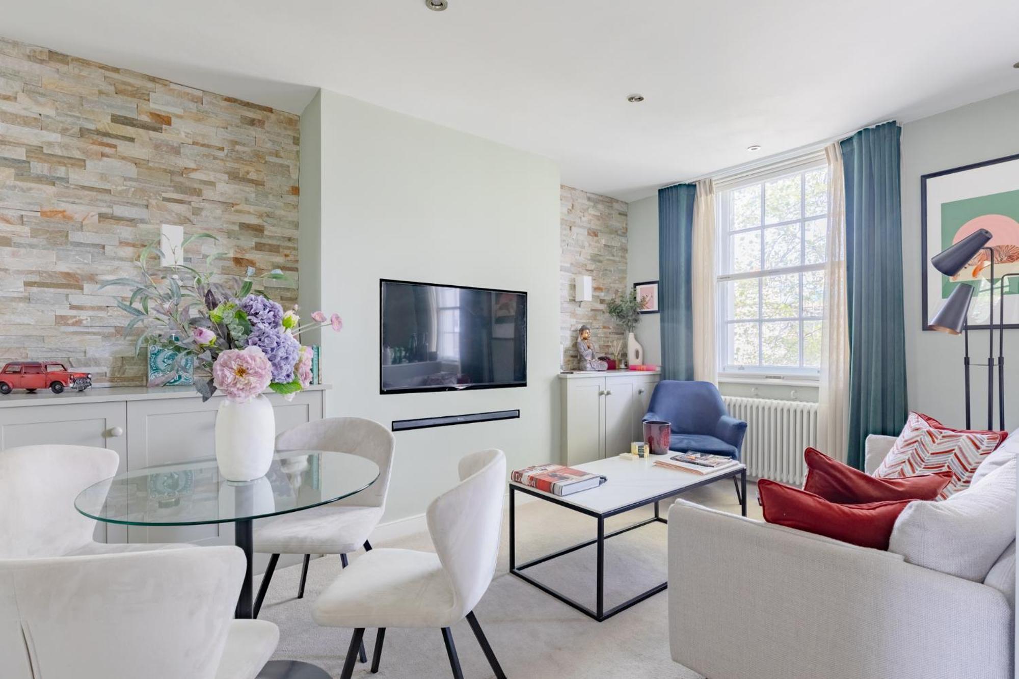 Elegant 1bd Flat In The Heart Of Notting Hill! * London