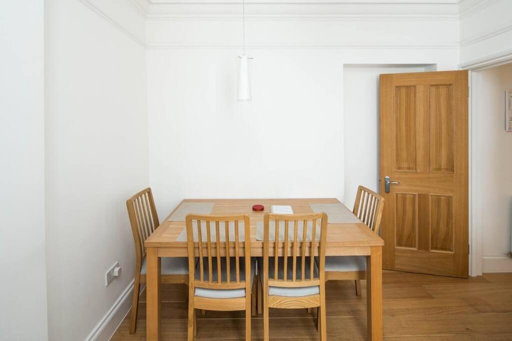 Elegant 1br Near Apartamento Londres