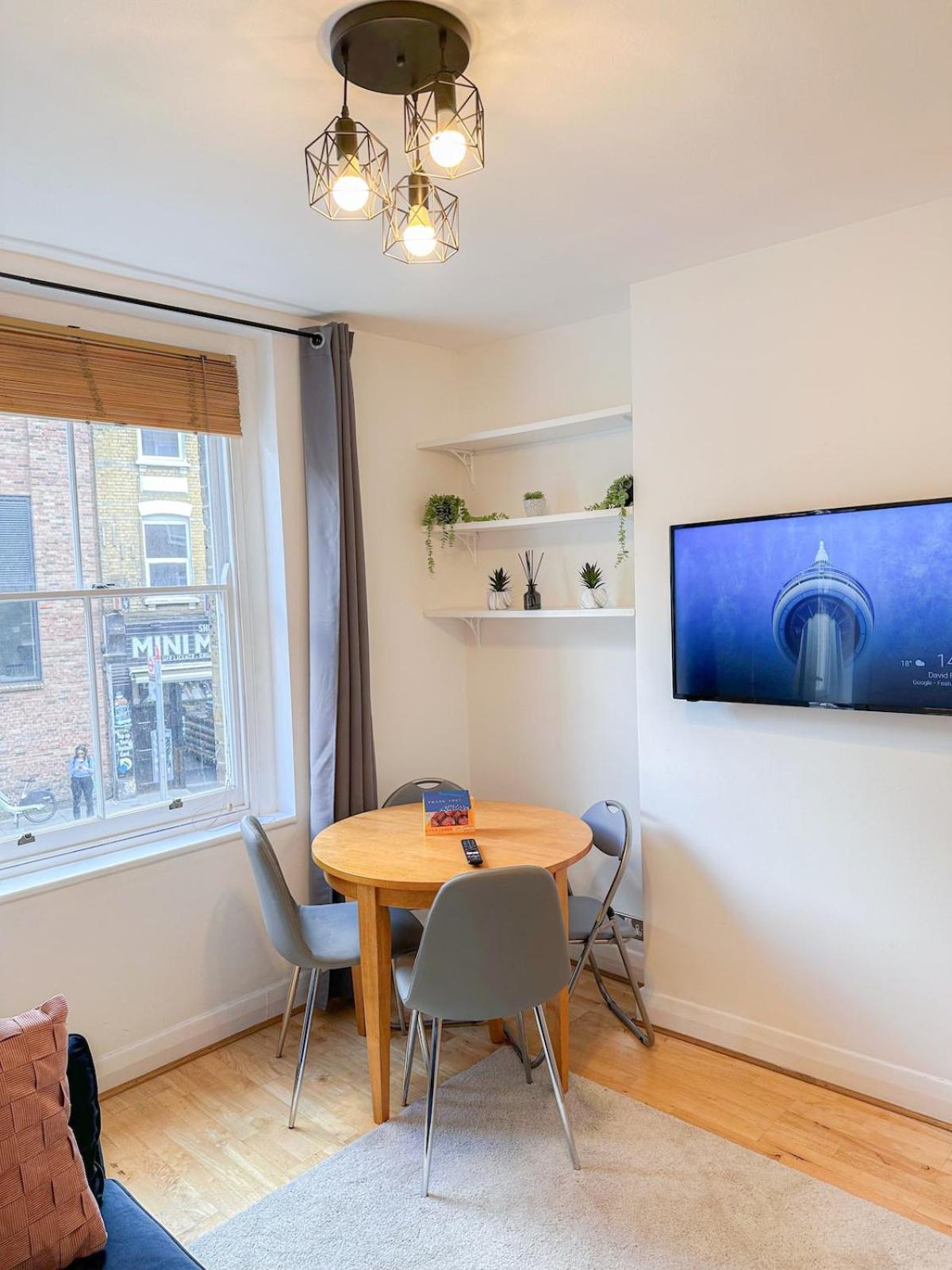 Holiday home Cosy Hackney 1-bedroom Flat With Wi-fi Old Street London
