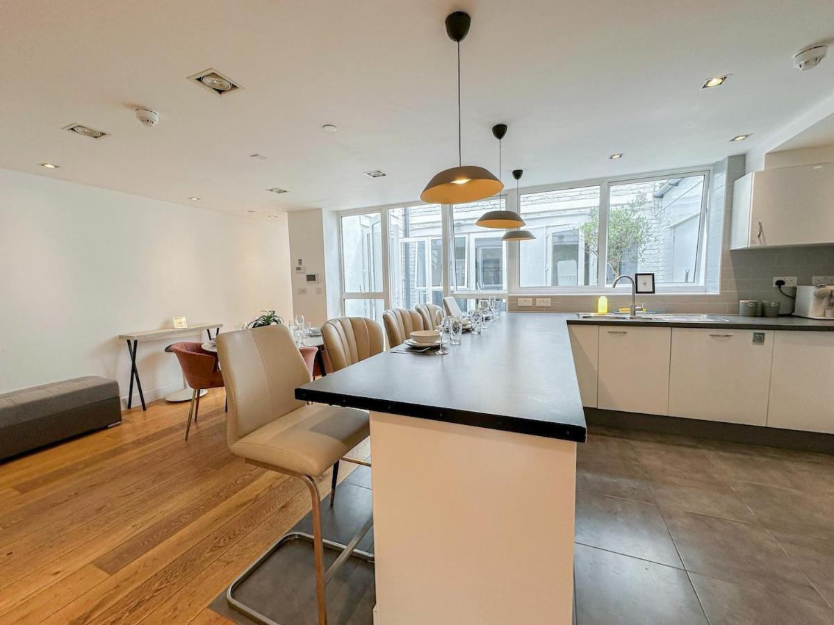 Appartement Spacious 3-bedroom Flat In Holloway With Unique Patio With Free Wi-fi