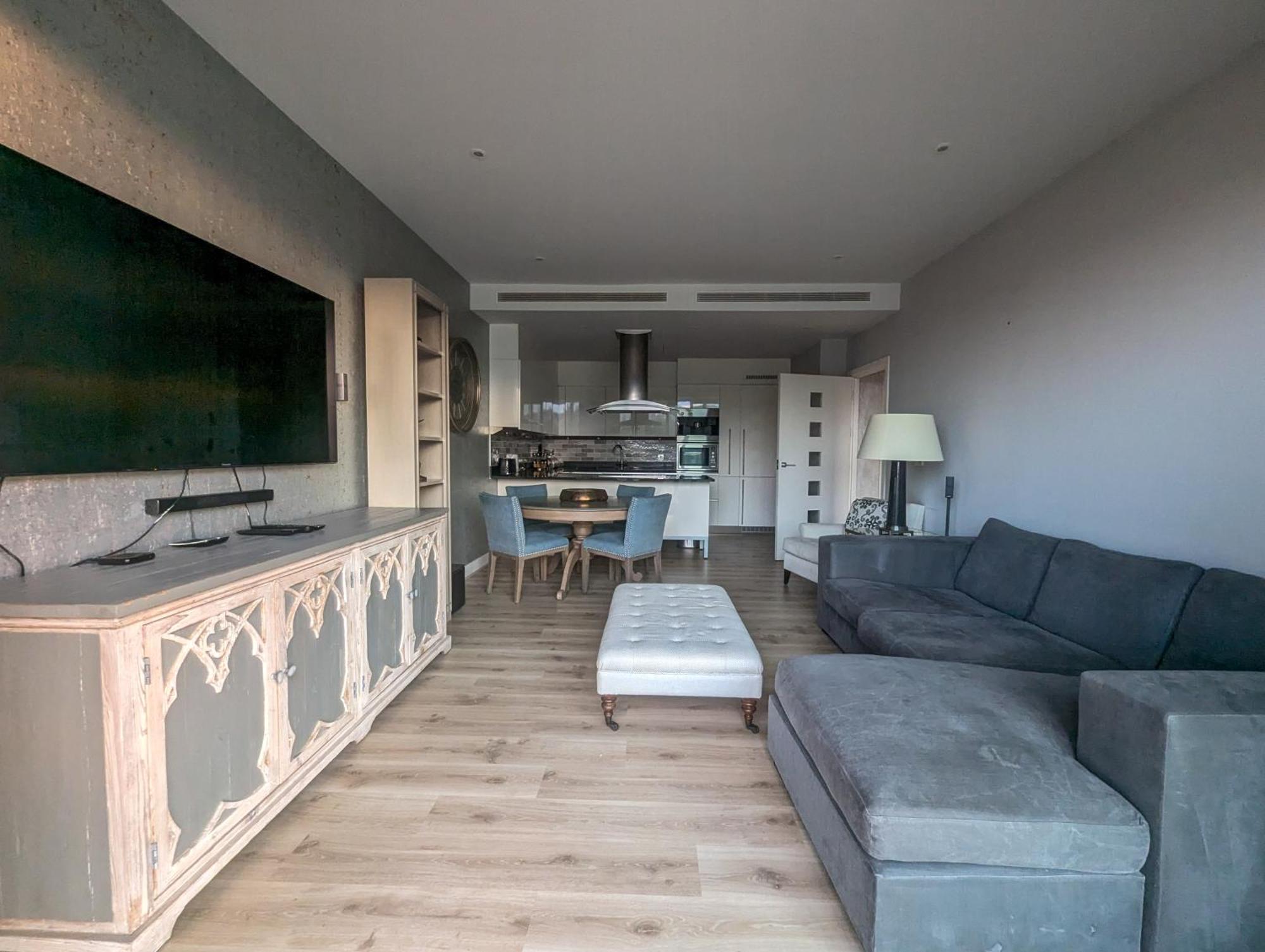 Estatesmen Chelsea Bridge Flat Londres
