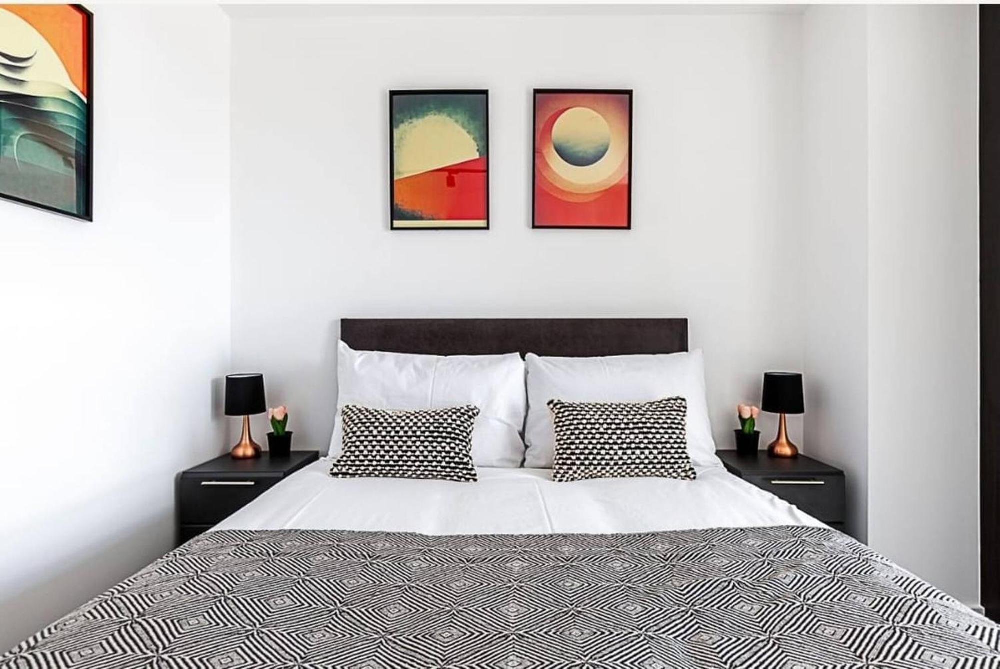 Apartment North Ken Vi - 2 Bedrooms - 2 Bathrooms - Balcony - Concierge London