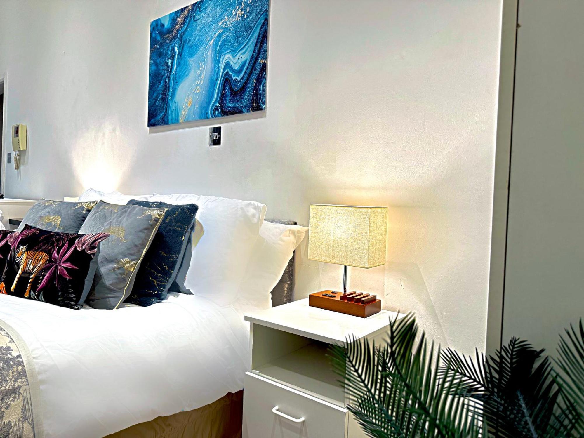 Apartment The Regent - Entire In - Prime Location London