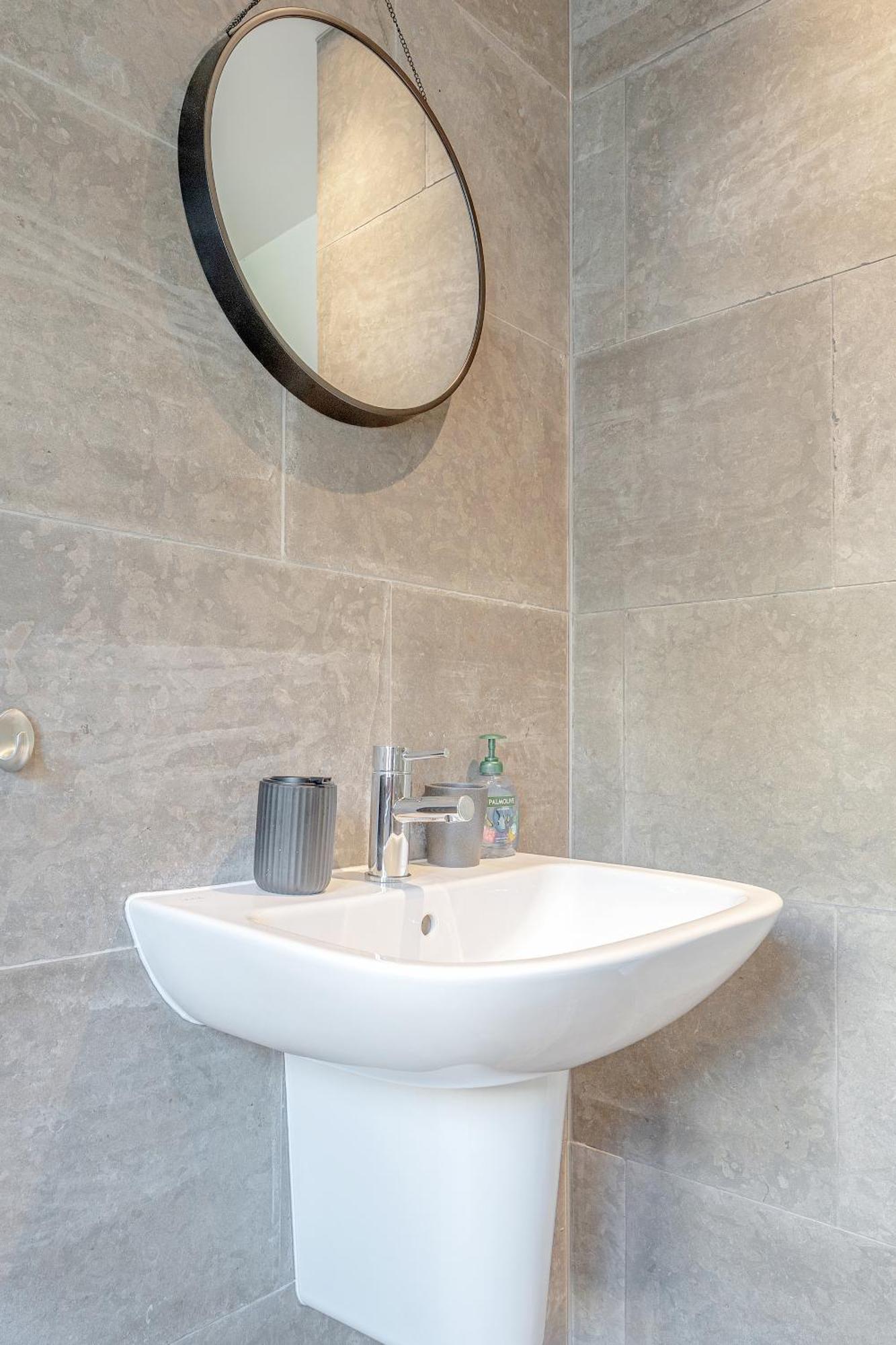 Luxurious 4 Bedroom In Kensington Сasa de vacaciones Londres