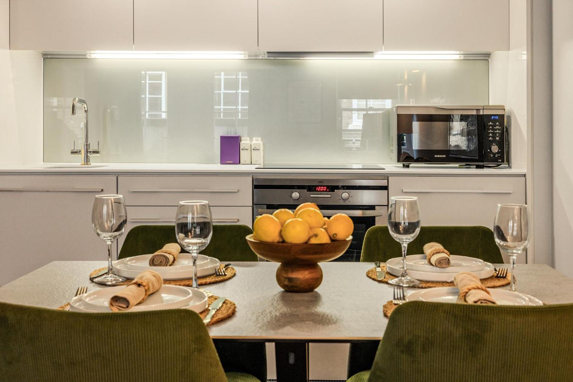 Liverpool Street I Your Apartment London