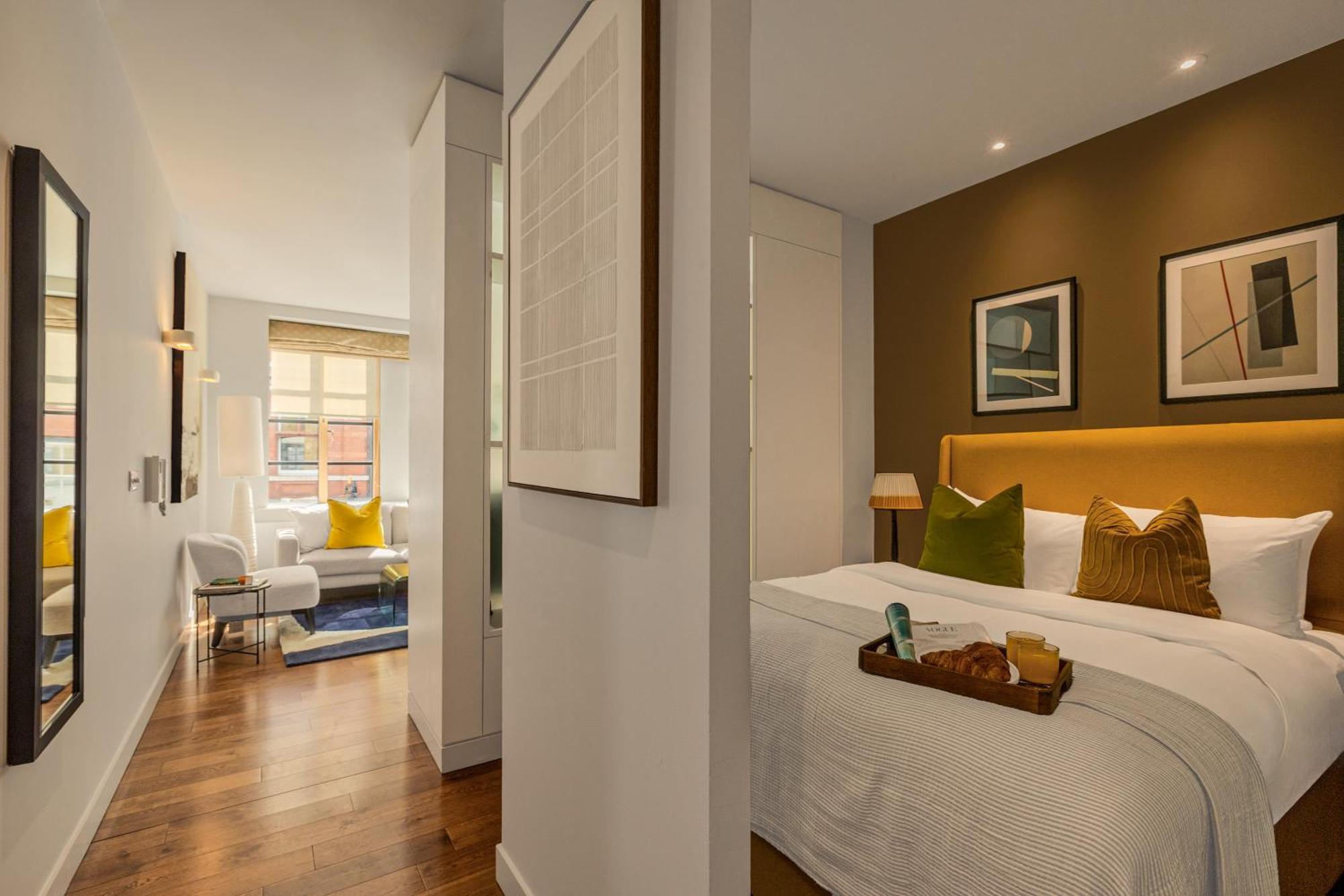 Liverpool Street I Your Apartment London