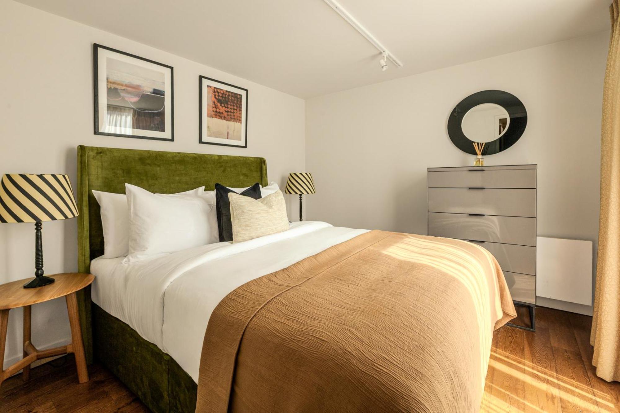 Liverpool Street I Your Apartment