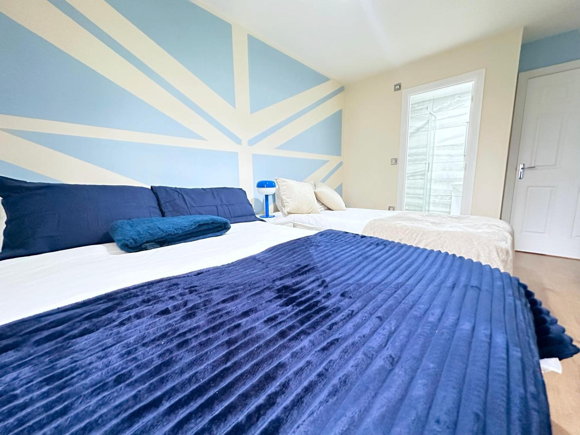 Wembley Stadium Serviced Accomodation, By Edens * London