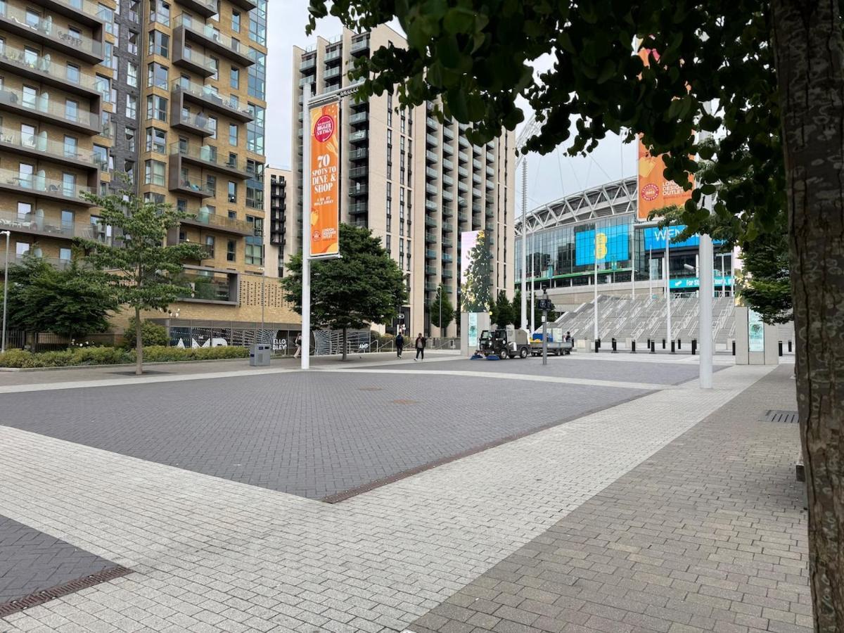 Wembley Stadium 2 Bedroom - 1 Minute Walk Appartement
