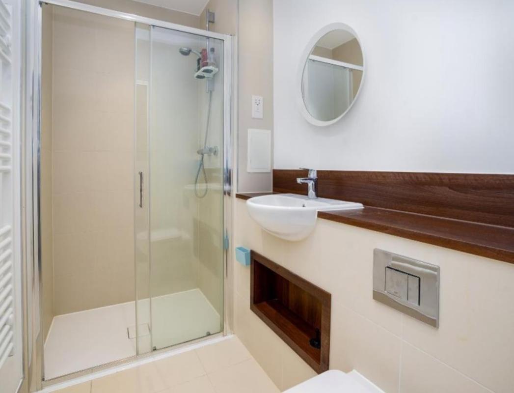 Wembley Stadium 2 Bedroom - 1 Minute Walk