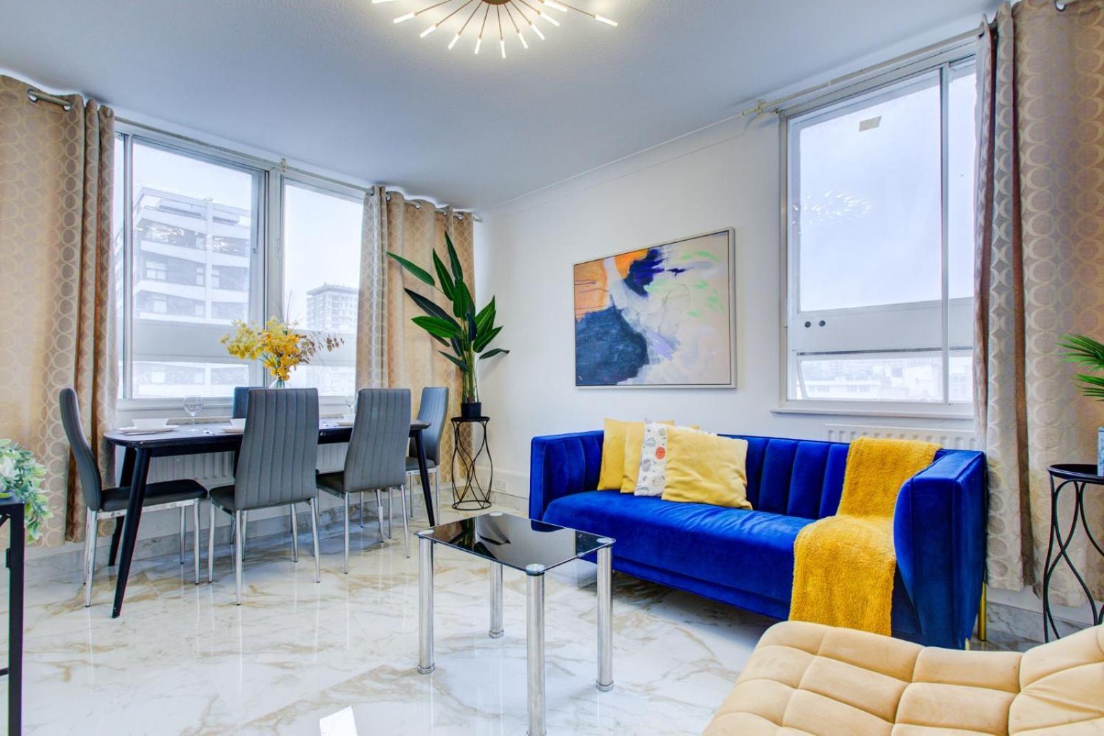 Central 4-Bedroom Gem Stylish & Walk-Able To Everything Apartment *