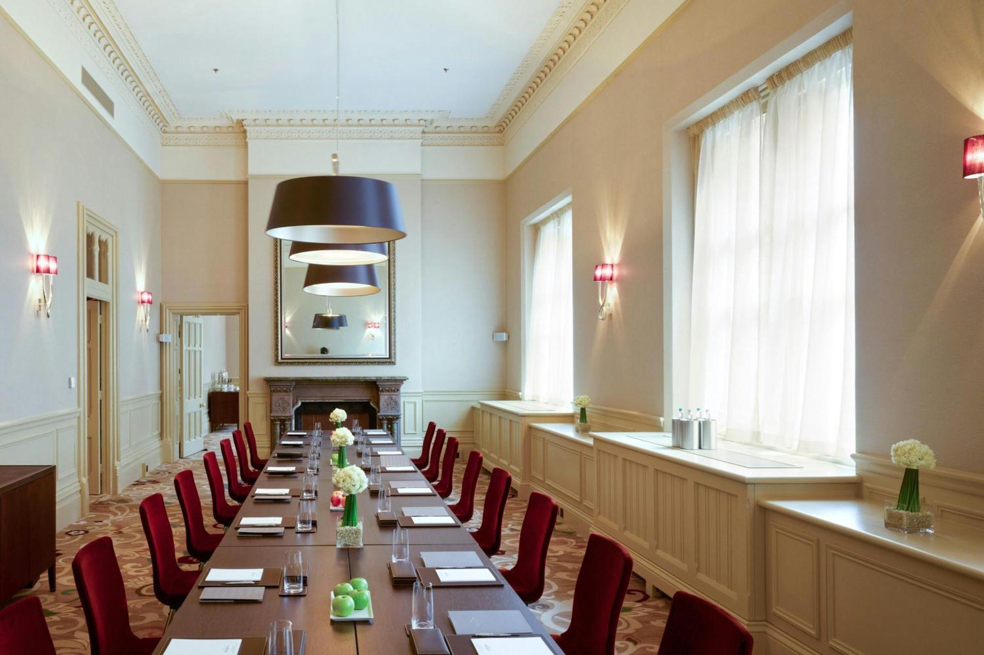 St Pancras London, Autograph Collection 5* London