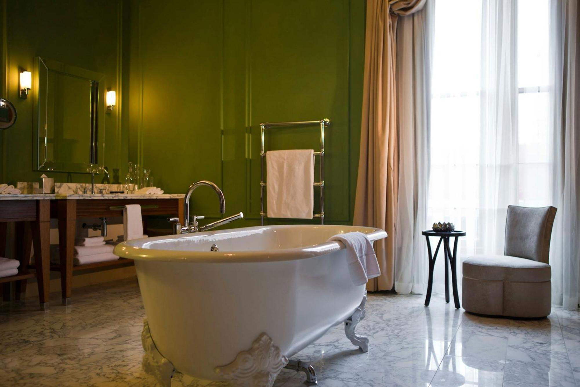 St Pancras London, Autograph Collection Hotel