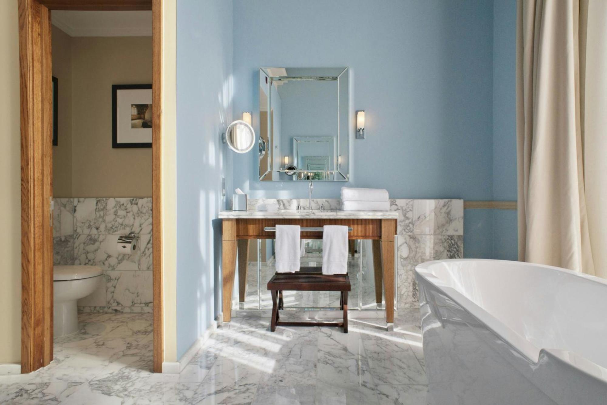 St Pancras London, Autograph Collection Hotel London